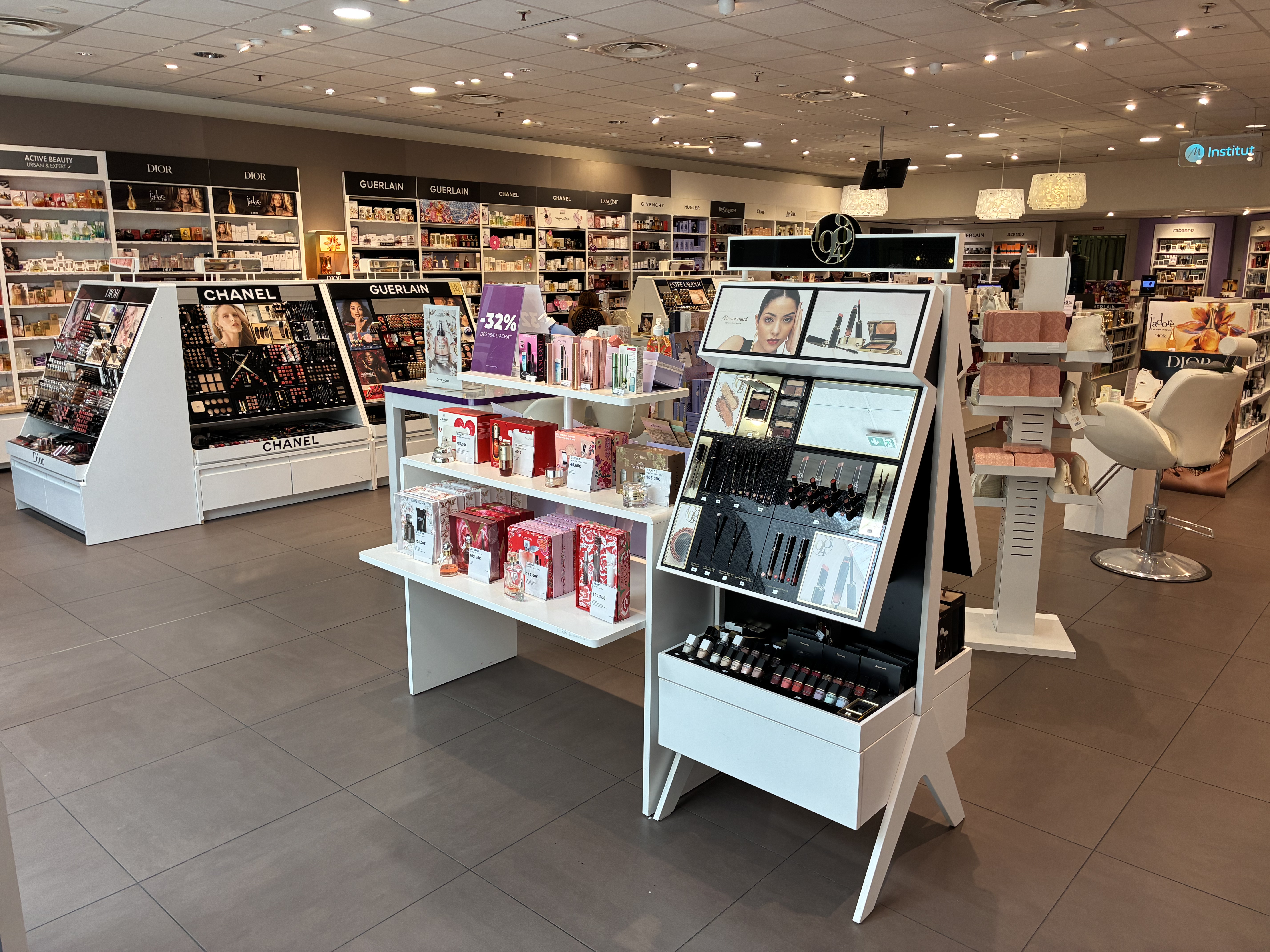 Foto 9 di Marionnaud - Parfumerie & Institut