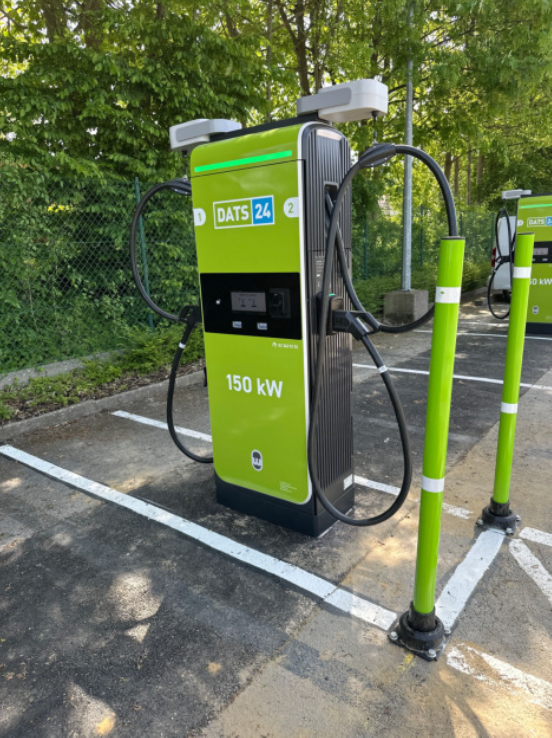 Foto 1 di DATS 24 EV Charging point