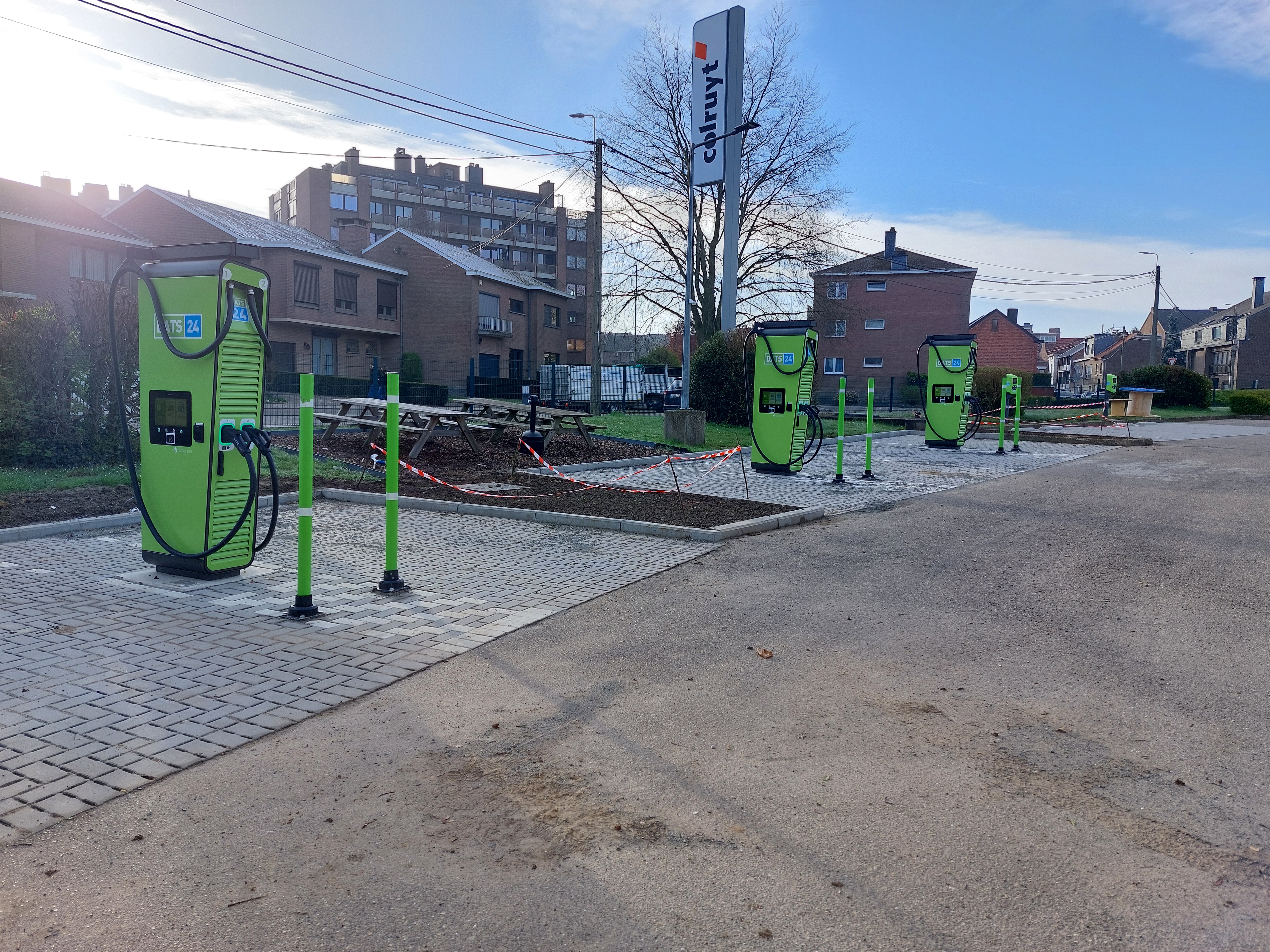 Foto 1 di DATS 24 EV Charging point
