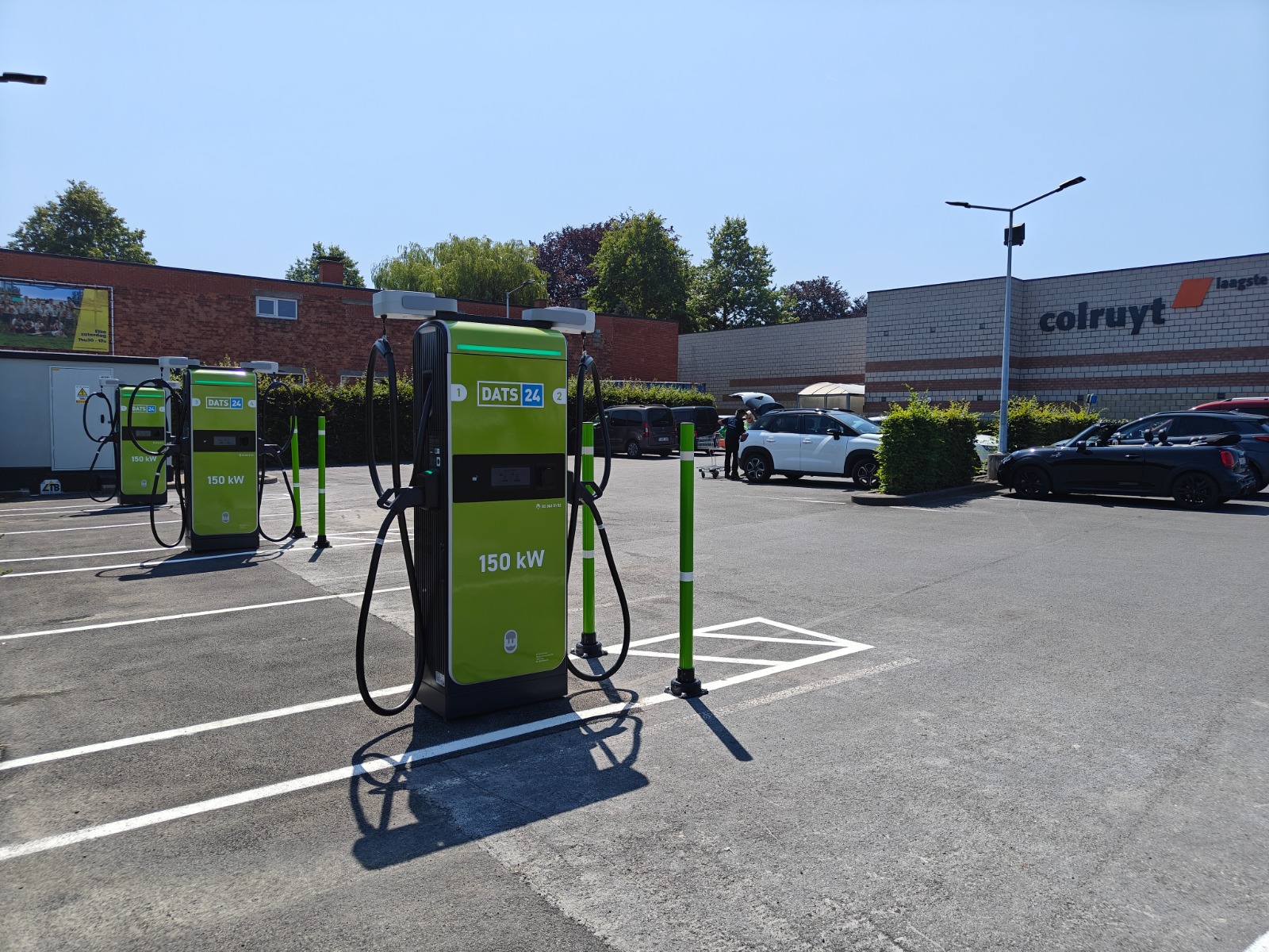 Foto 1 di DATS 24 EV Charging Station