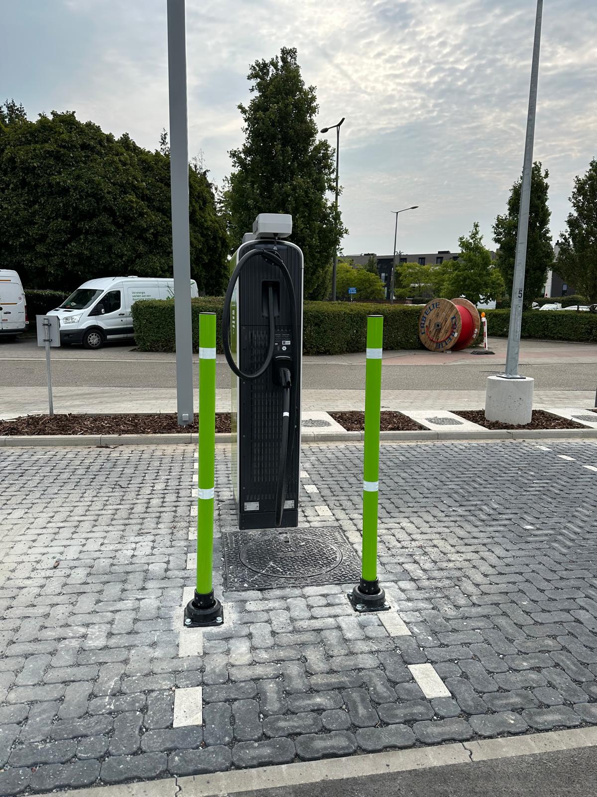 Foto 2 di DATS 24 EV Charging Station