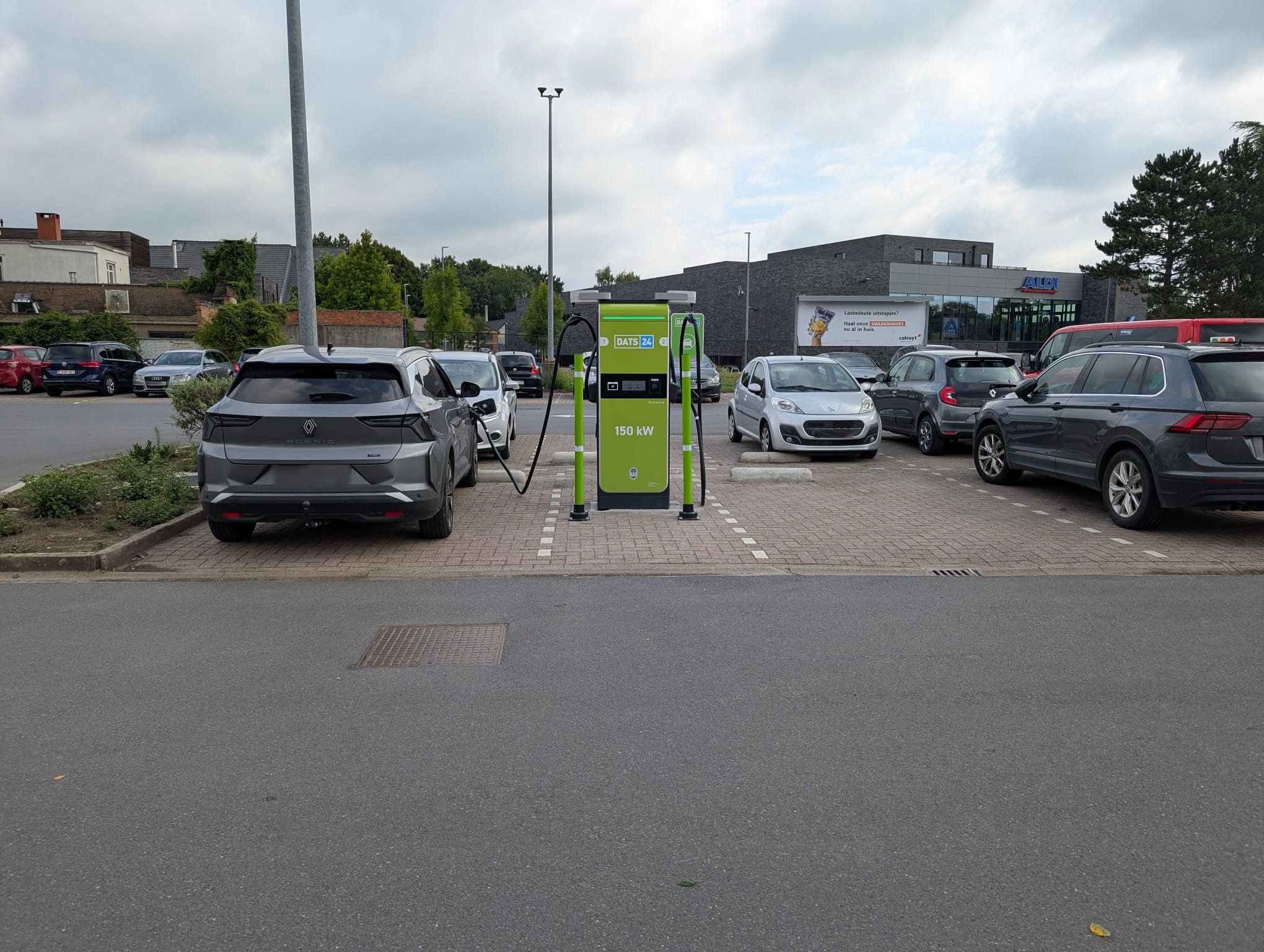 Foto 1 di DATS 24 EV Charging Point