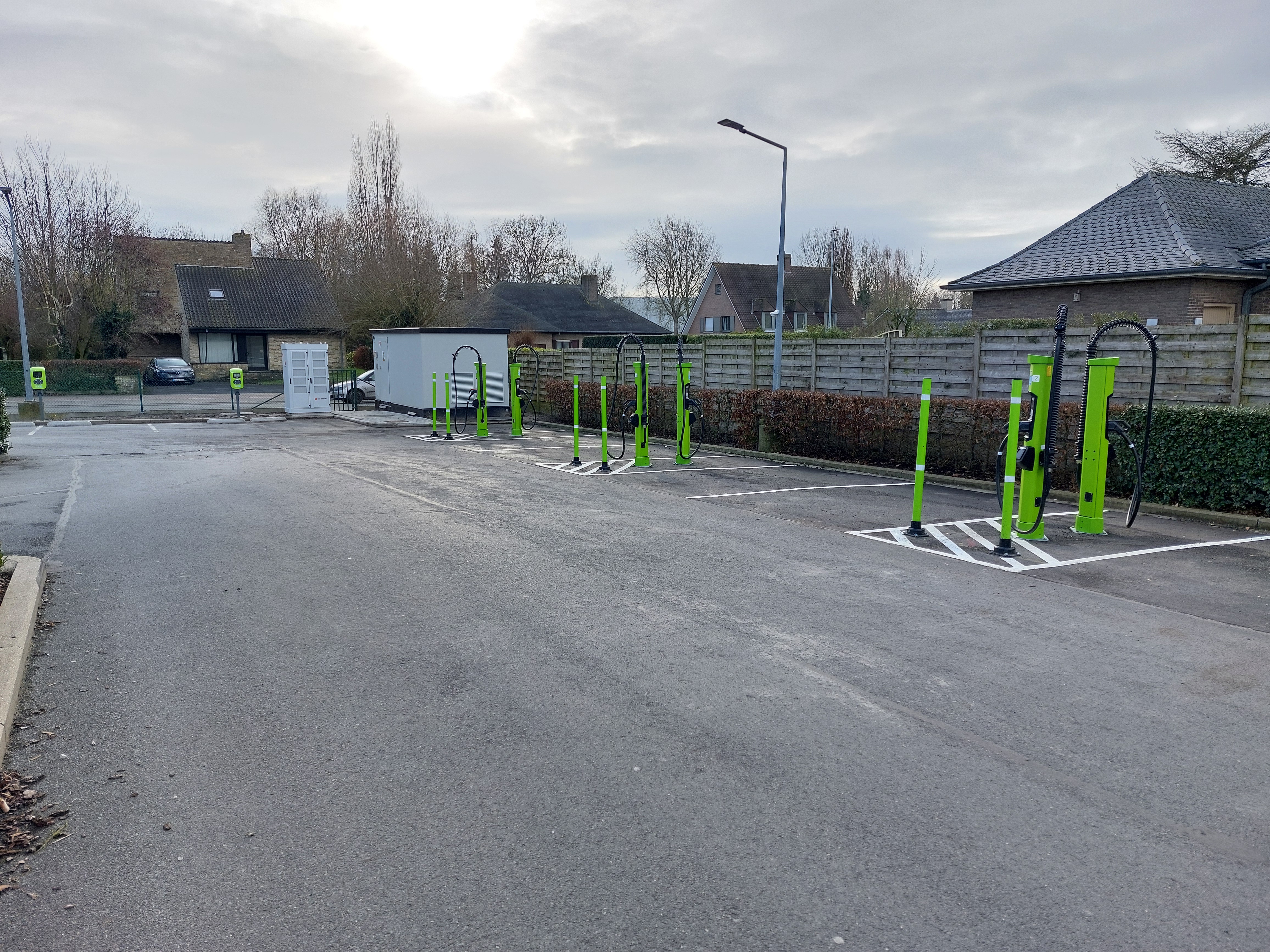 Foto 1 di DATS 24 EV Charging point