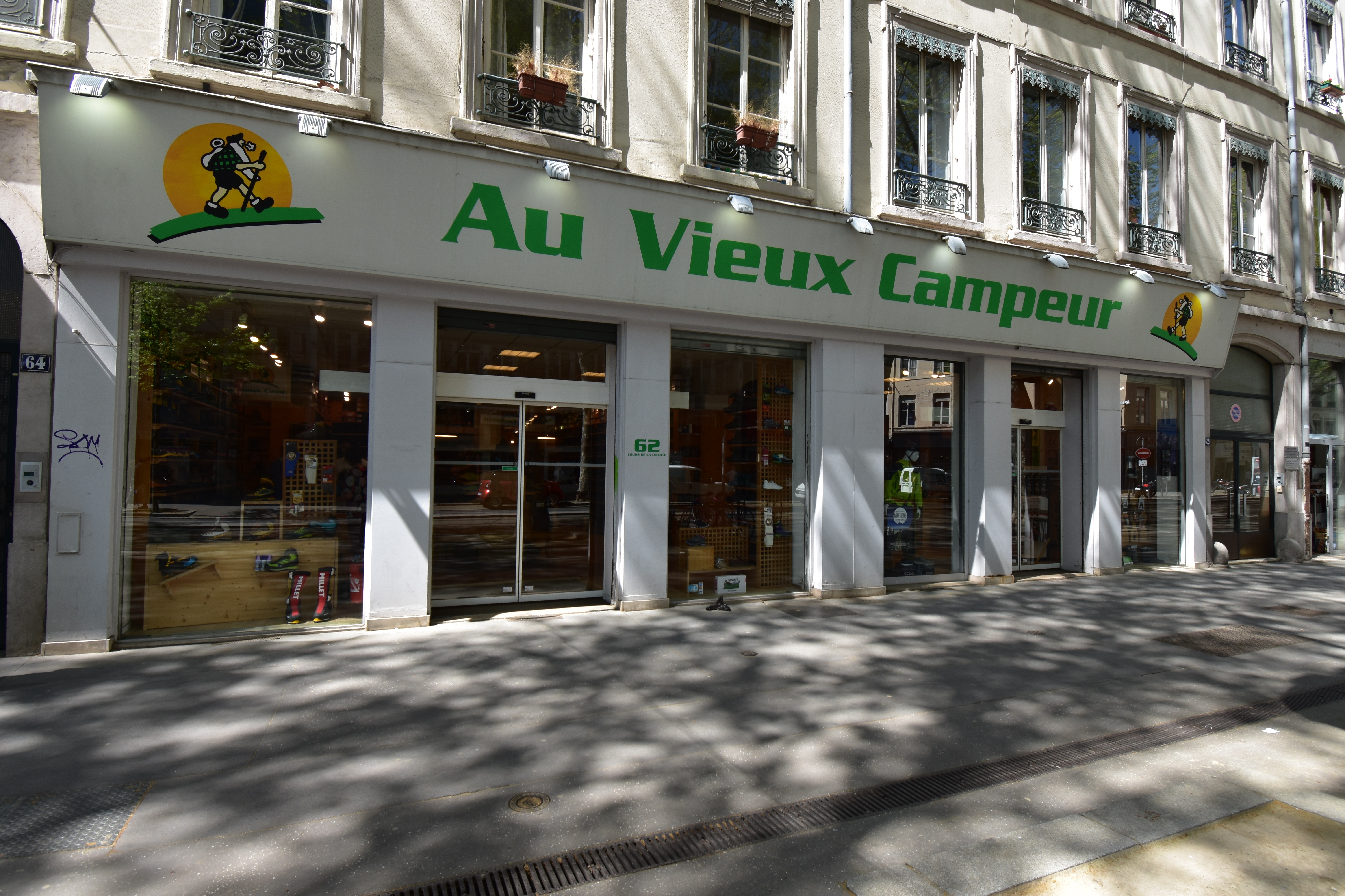 Au Vieux Campeur
