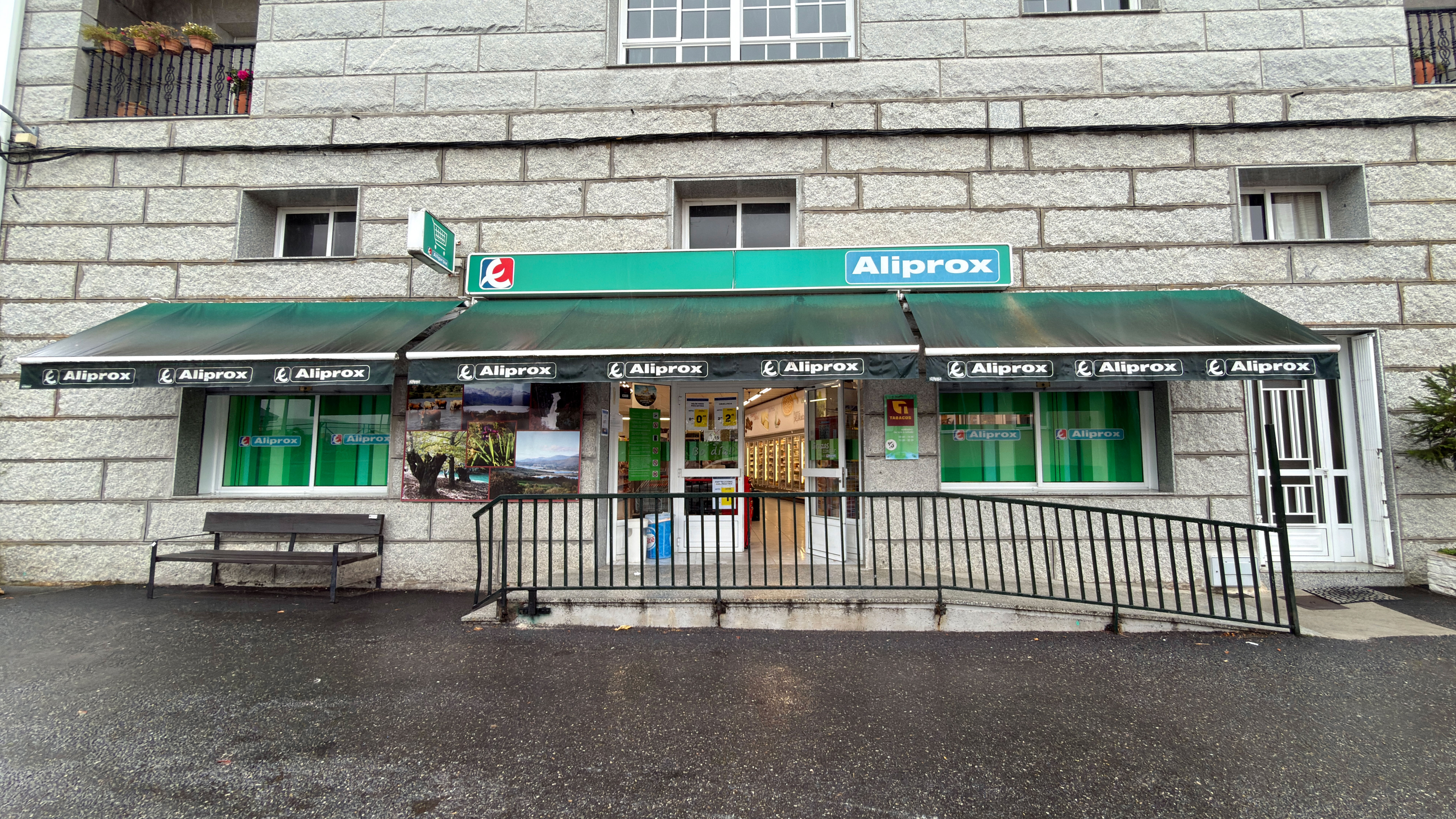 Foto 1 di Aliprox