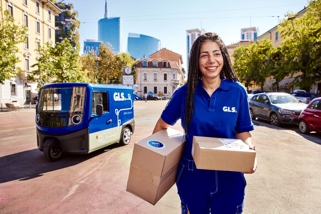 Foto 2 di GLS