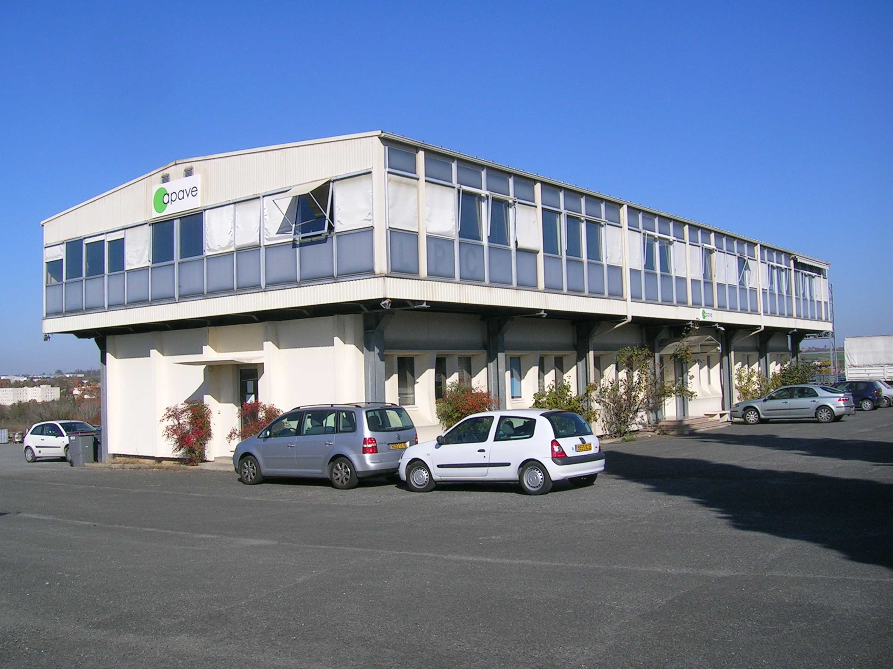 Foto 1 di Apave Angoulême