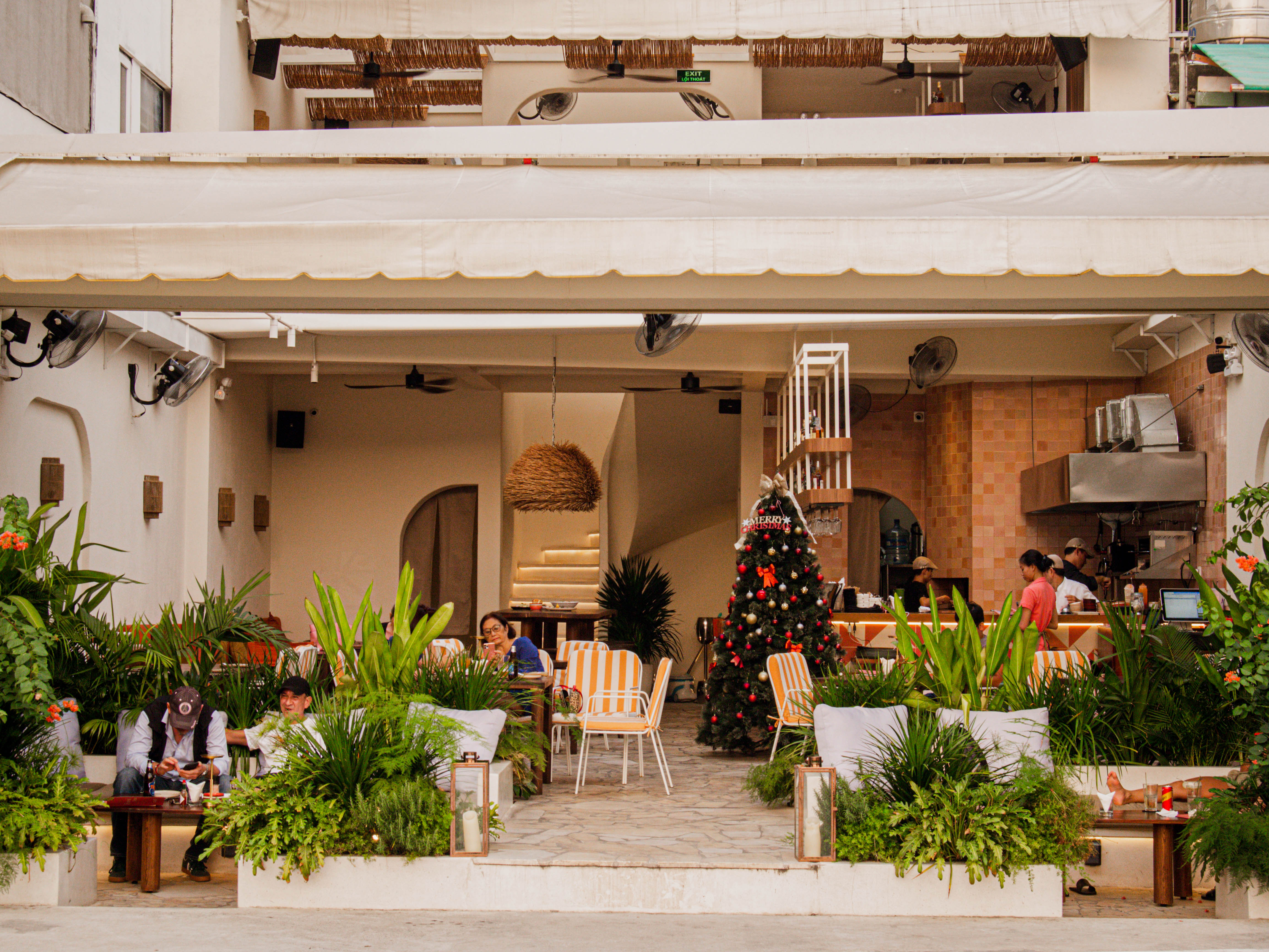 BAIETA Restaurant Saigon Thao Dien