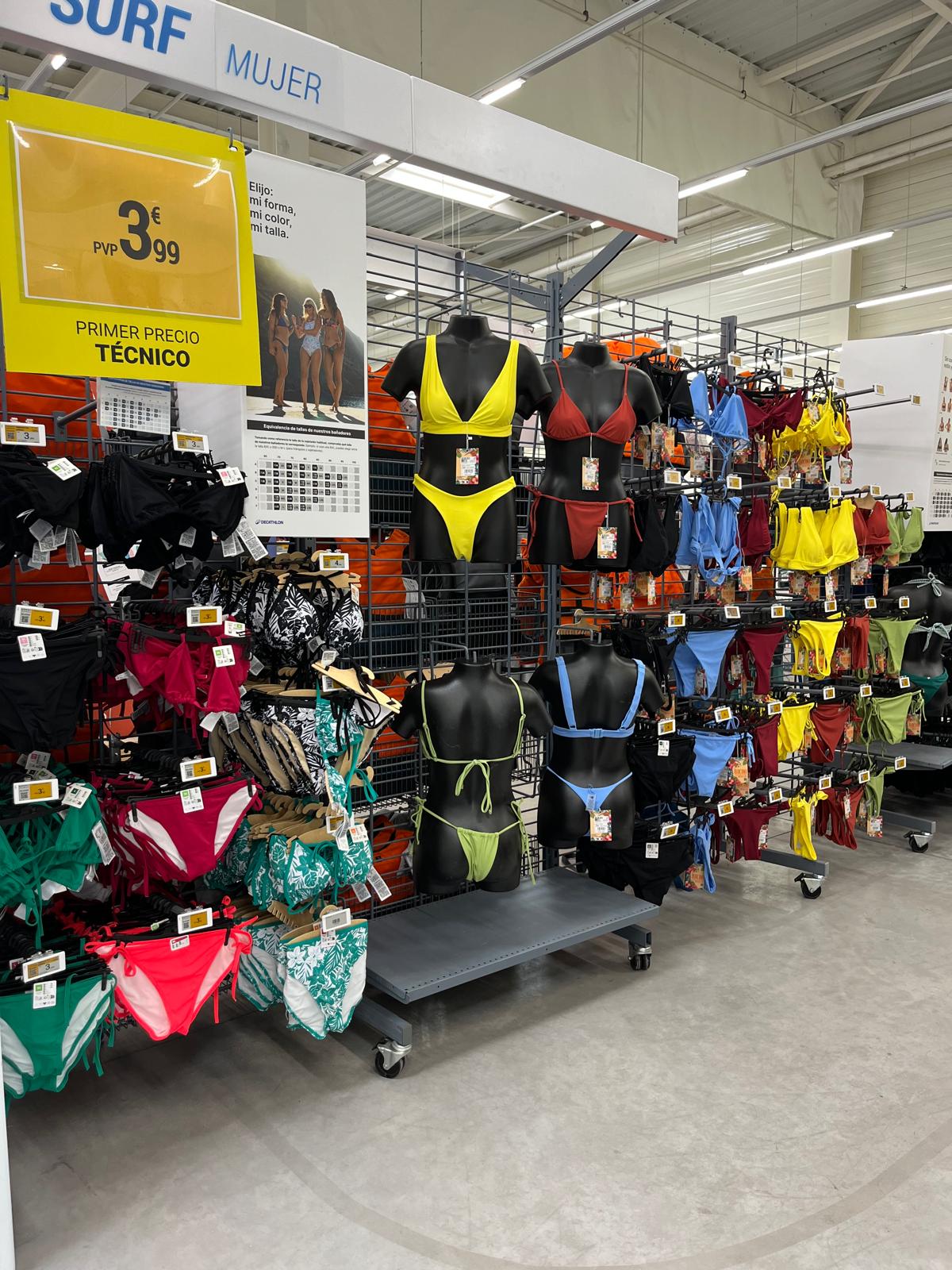 Foto 141 di Decathlon Elche