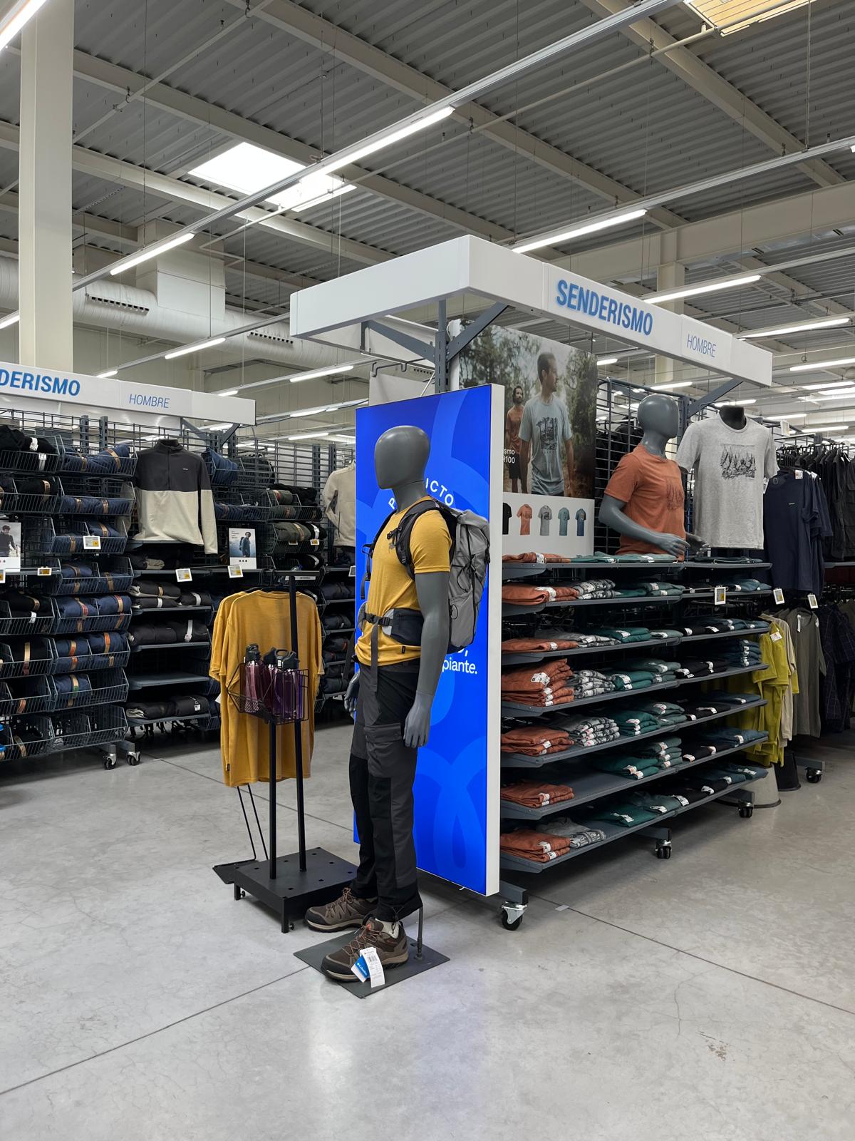 Foto 161 di Decathlon Elche