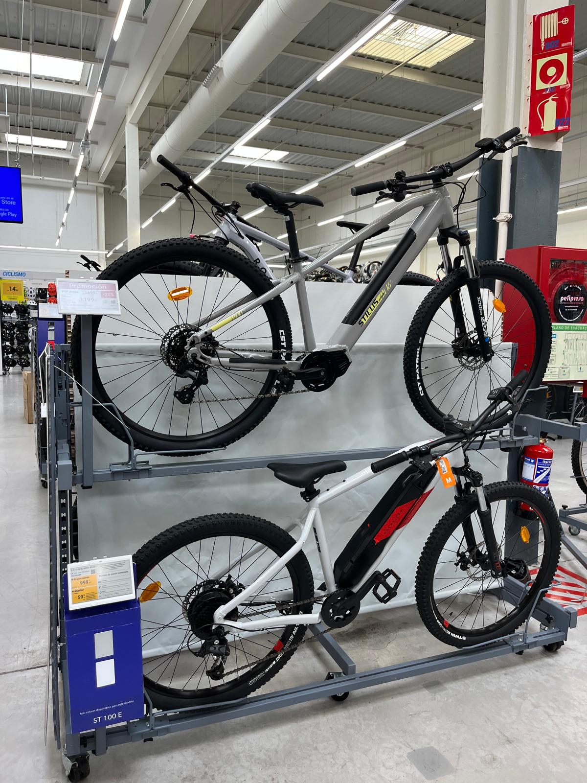 Foto 159 di Decathlon Elche