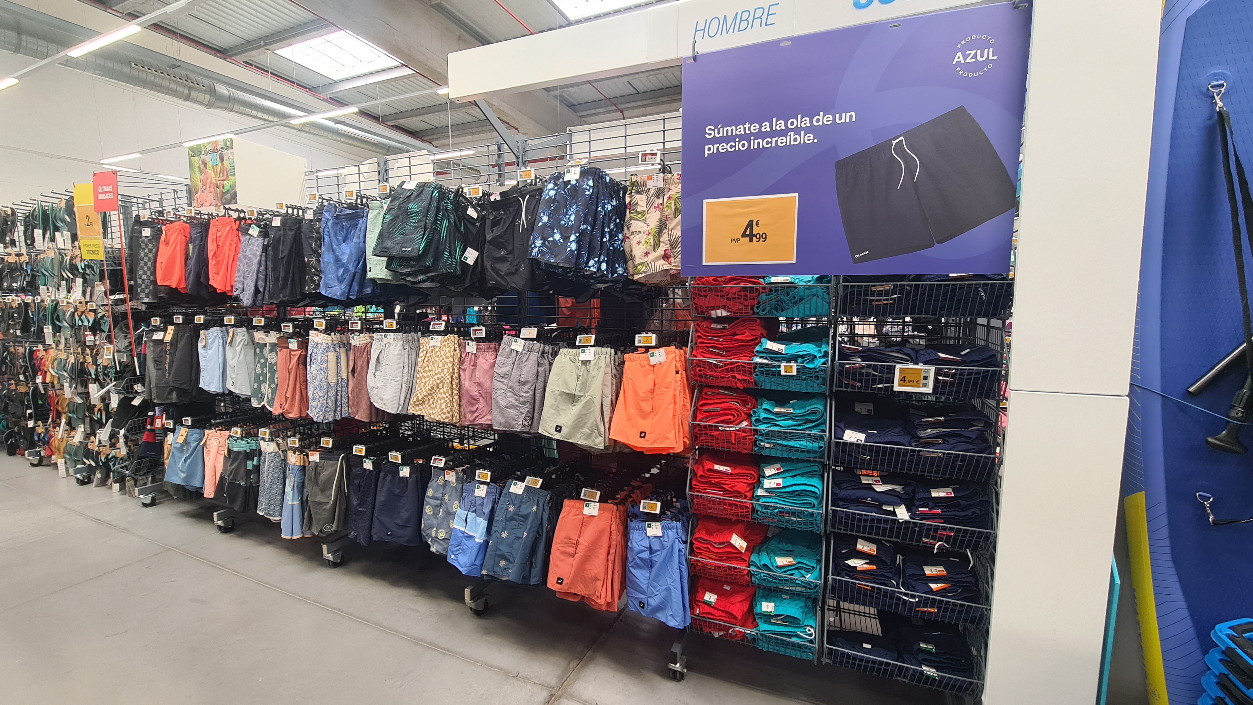 Foto 36 di Decathlon Ferrol