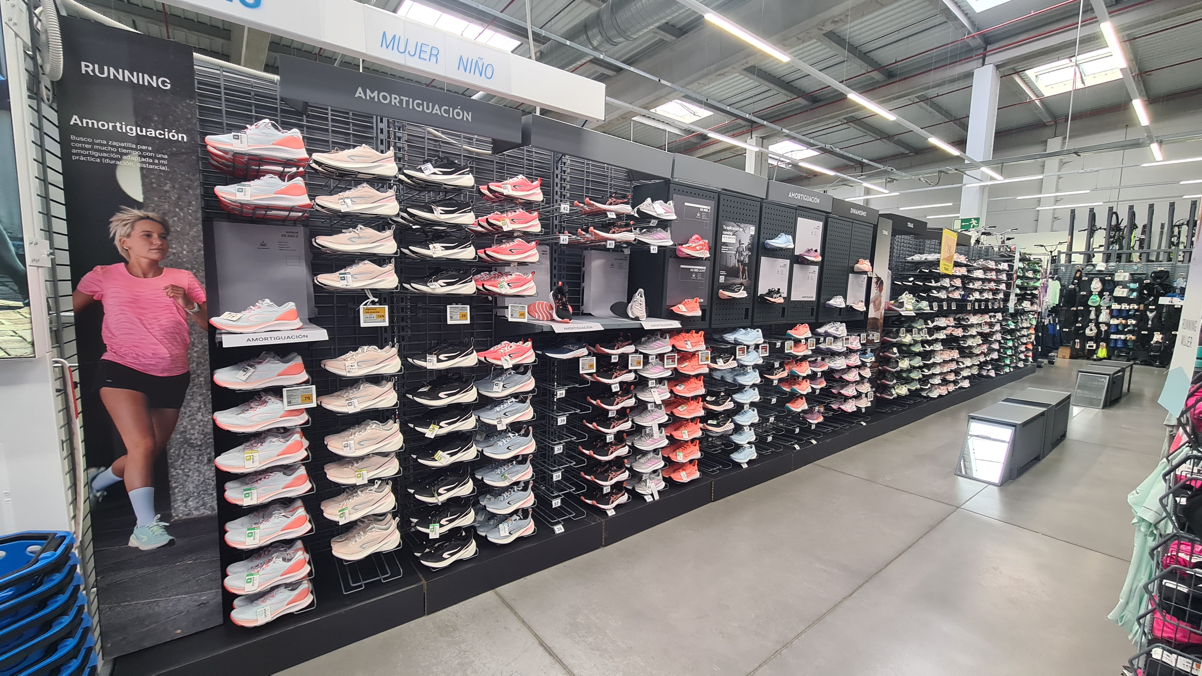 Foto 148 di Decathlon Ferrol