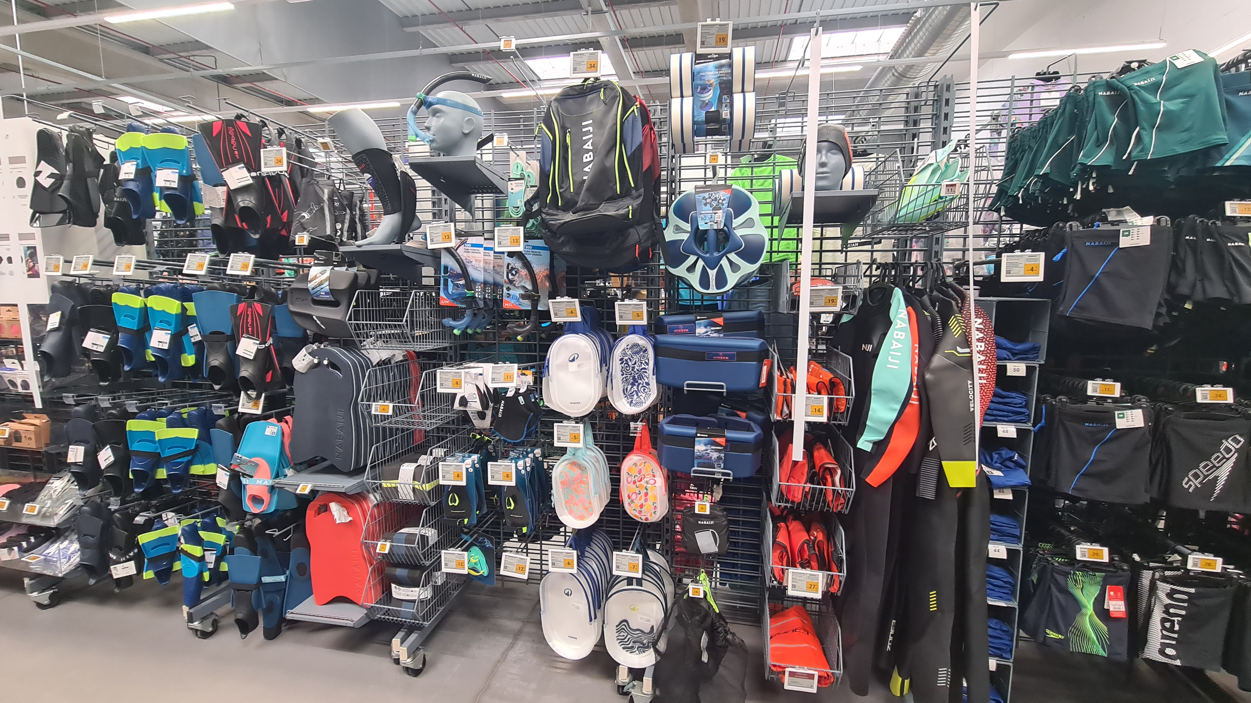 Foto 152 di Decathlon Ferrol