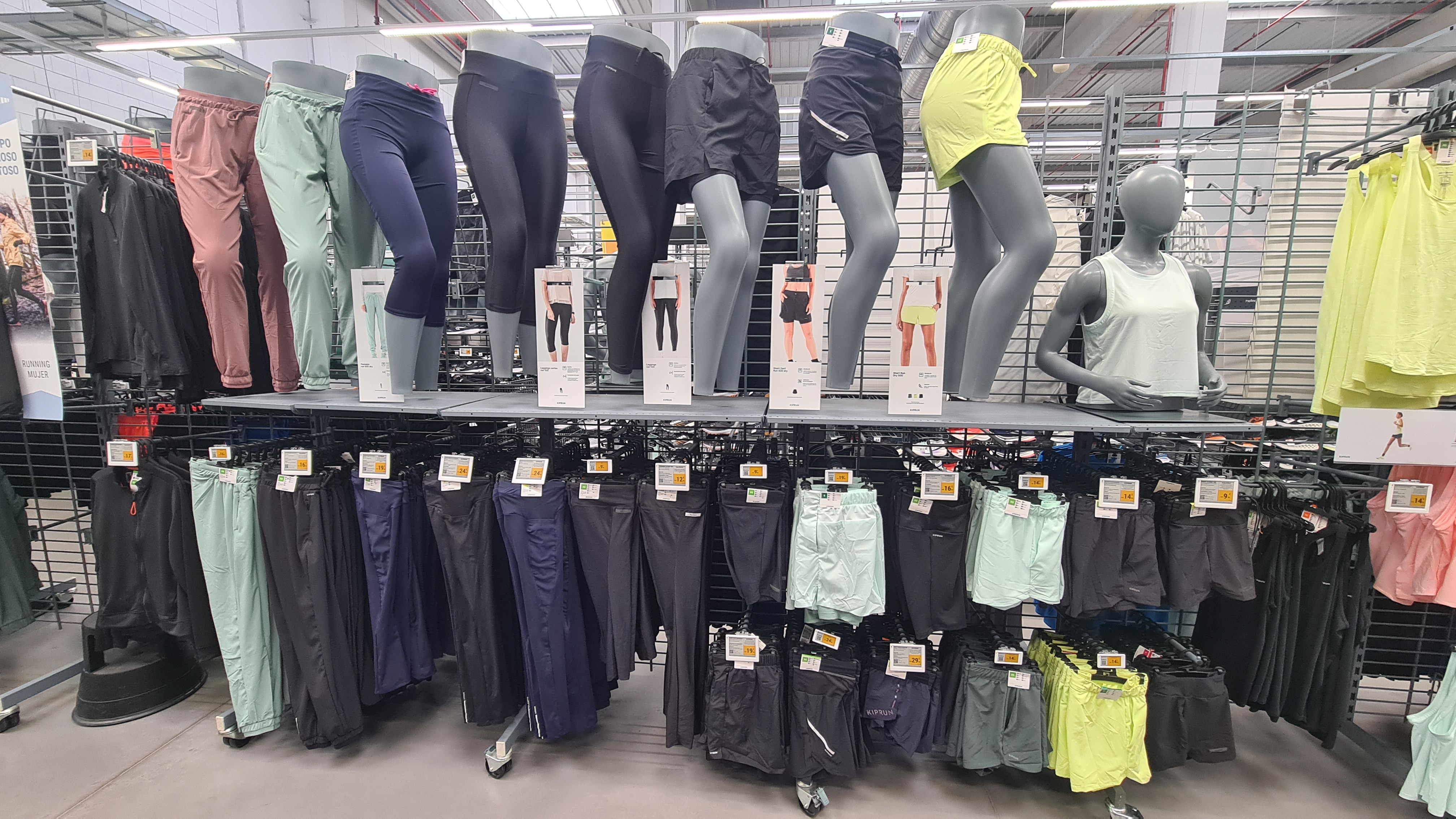 Foto 21 di Decathlon Ferrol