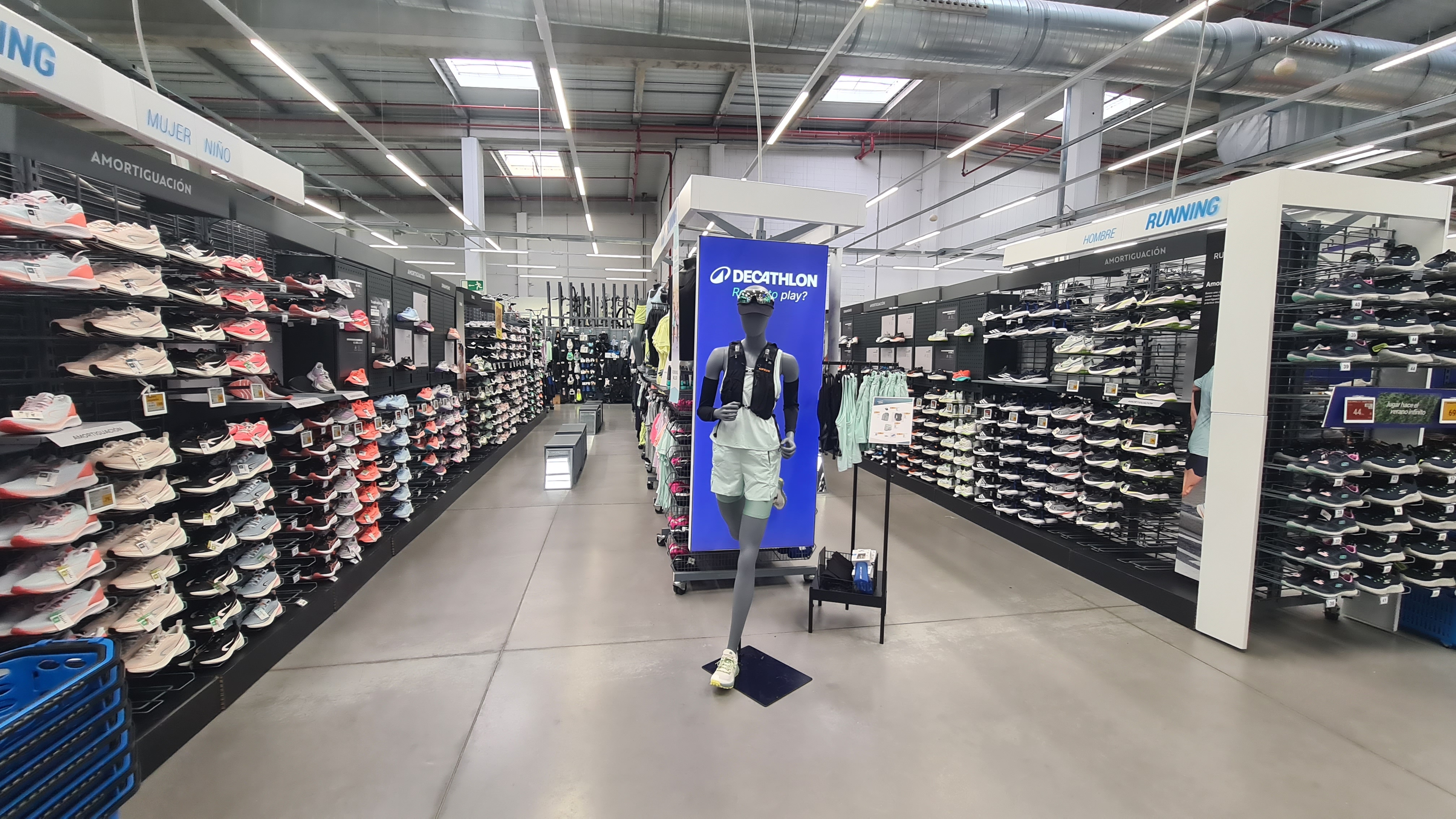 Foto 53 di Decathlon Ferrol