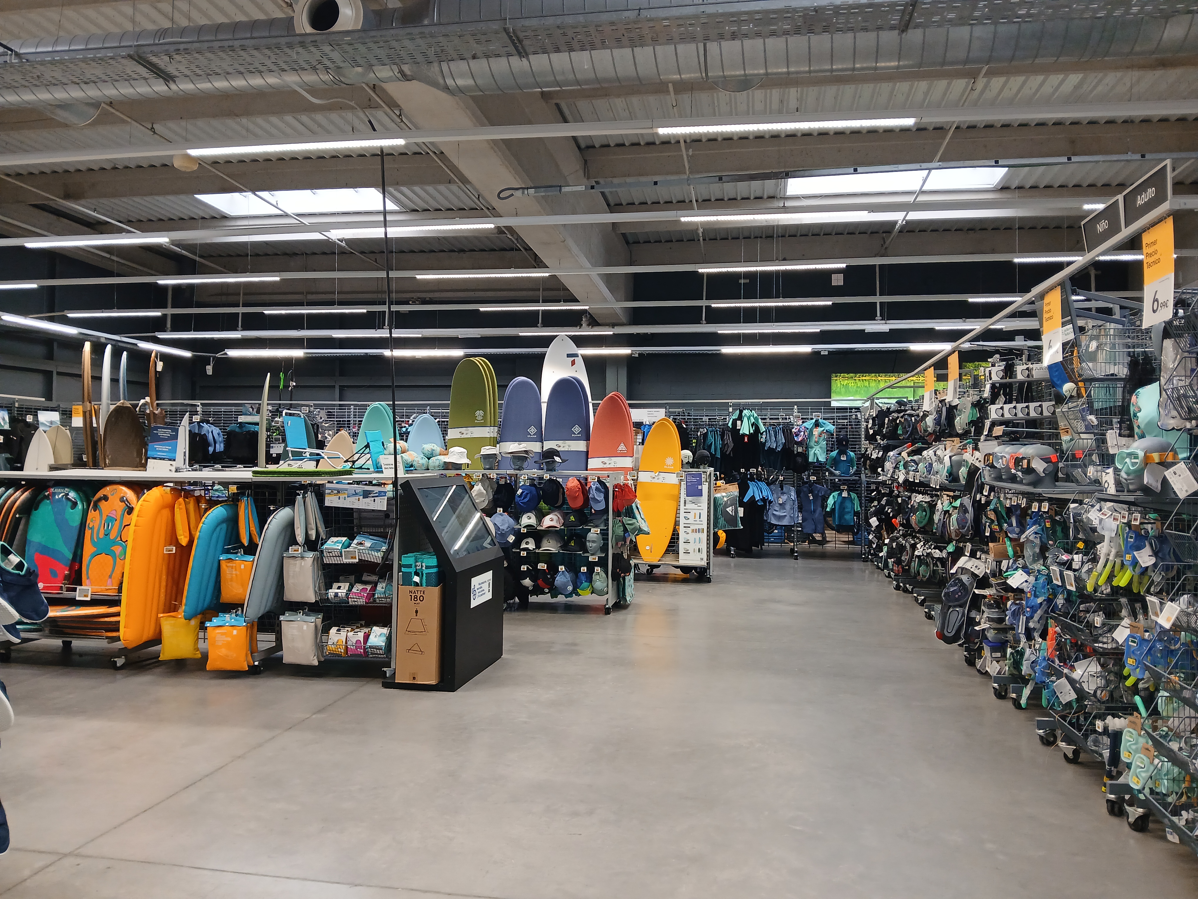 Foto 14 di Decathlon Santander