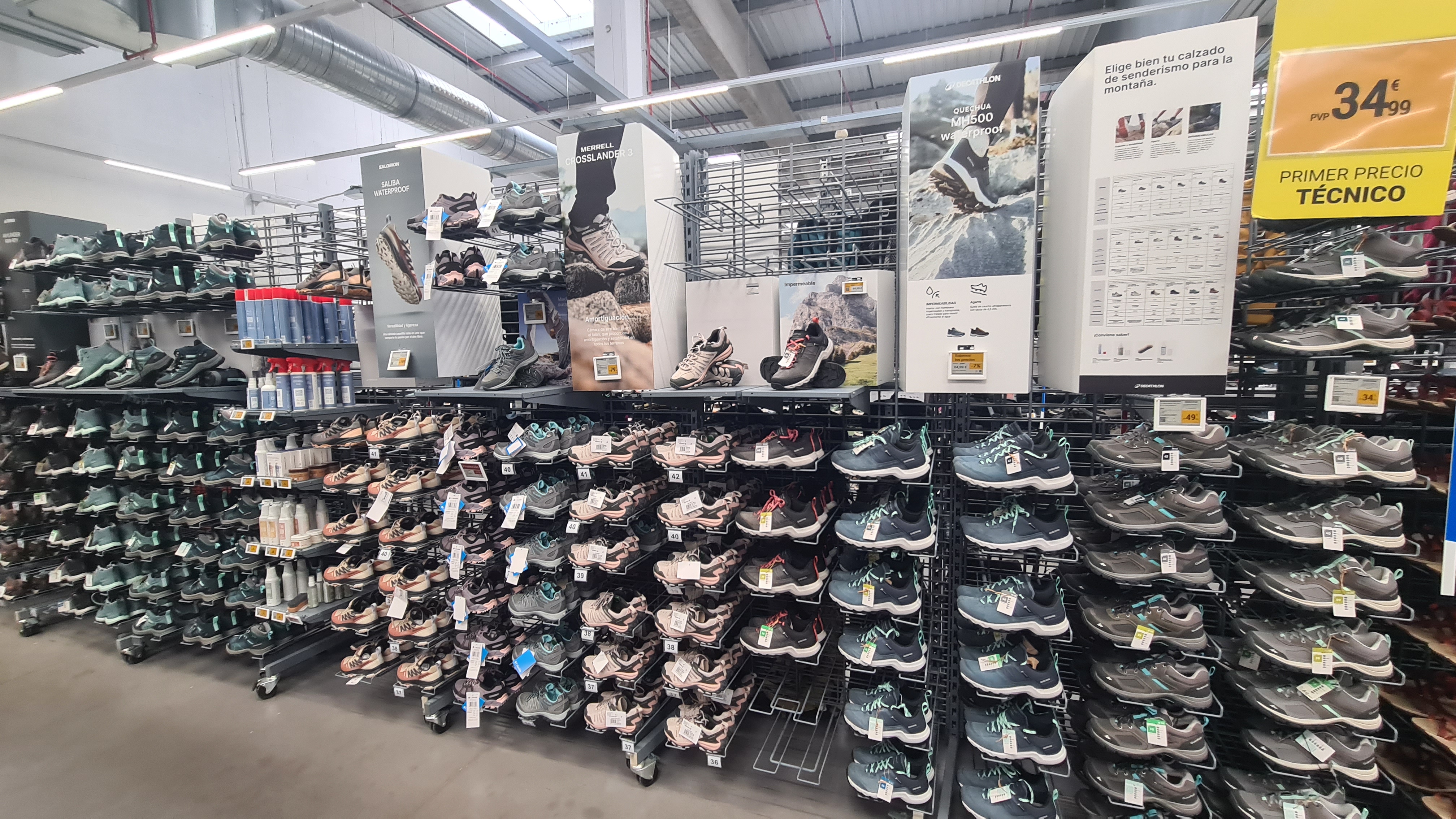 Foto 126 di Decathlon Ferrol