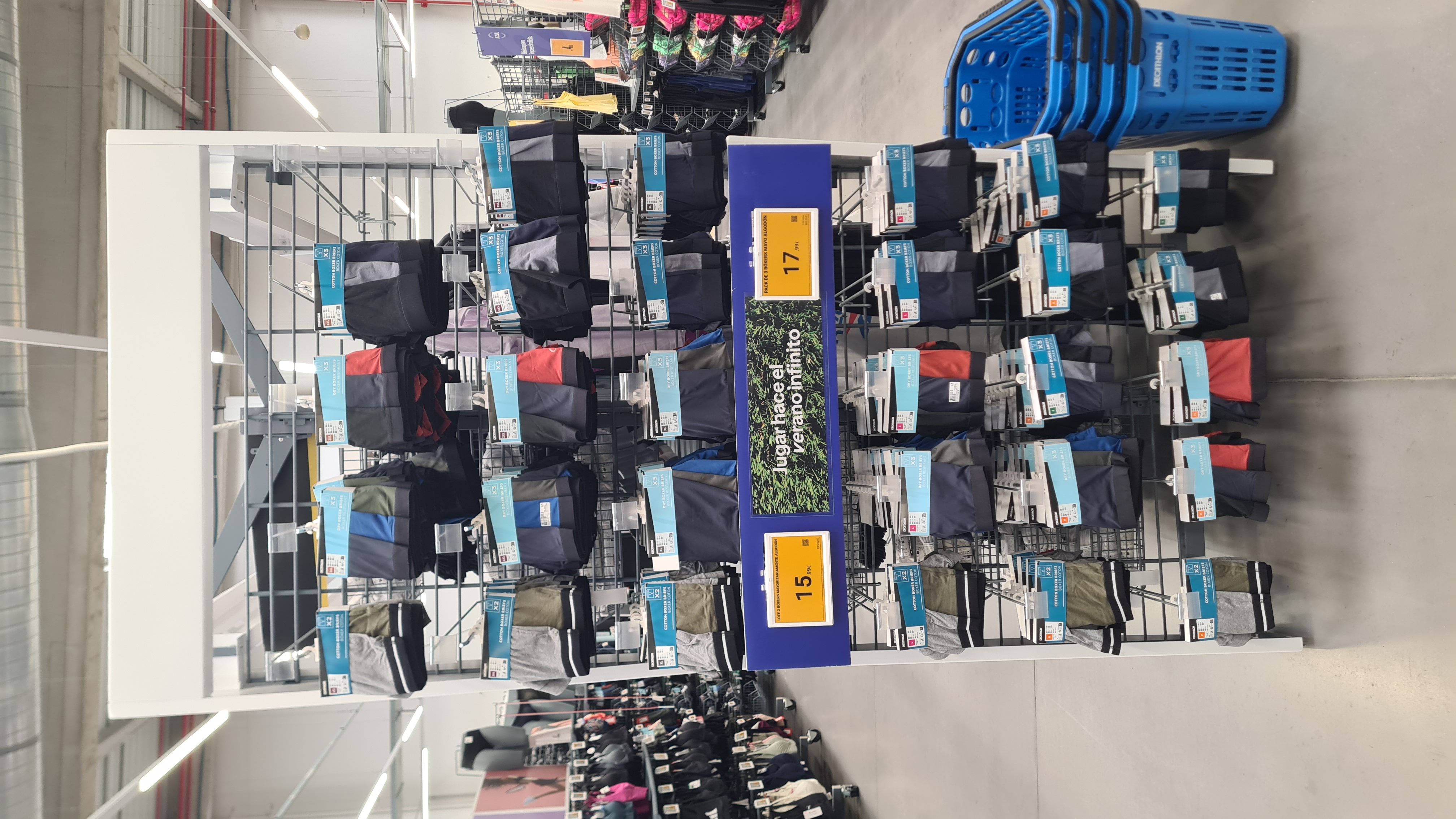 Foto 31 di Decathlon Ferrol