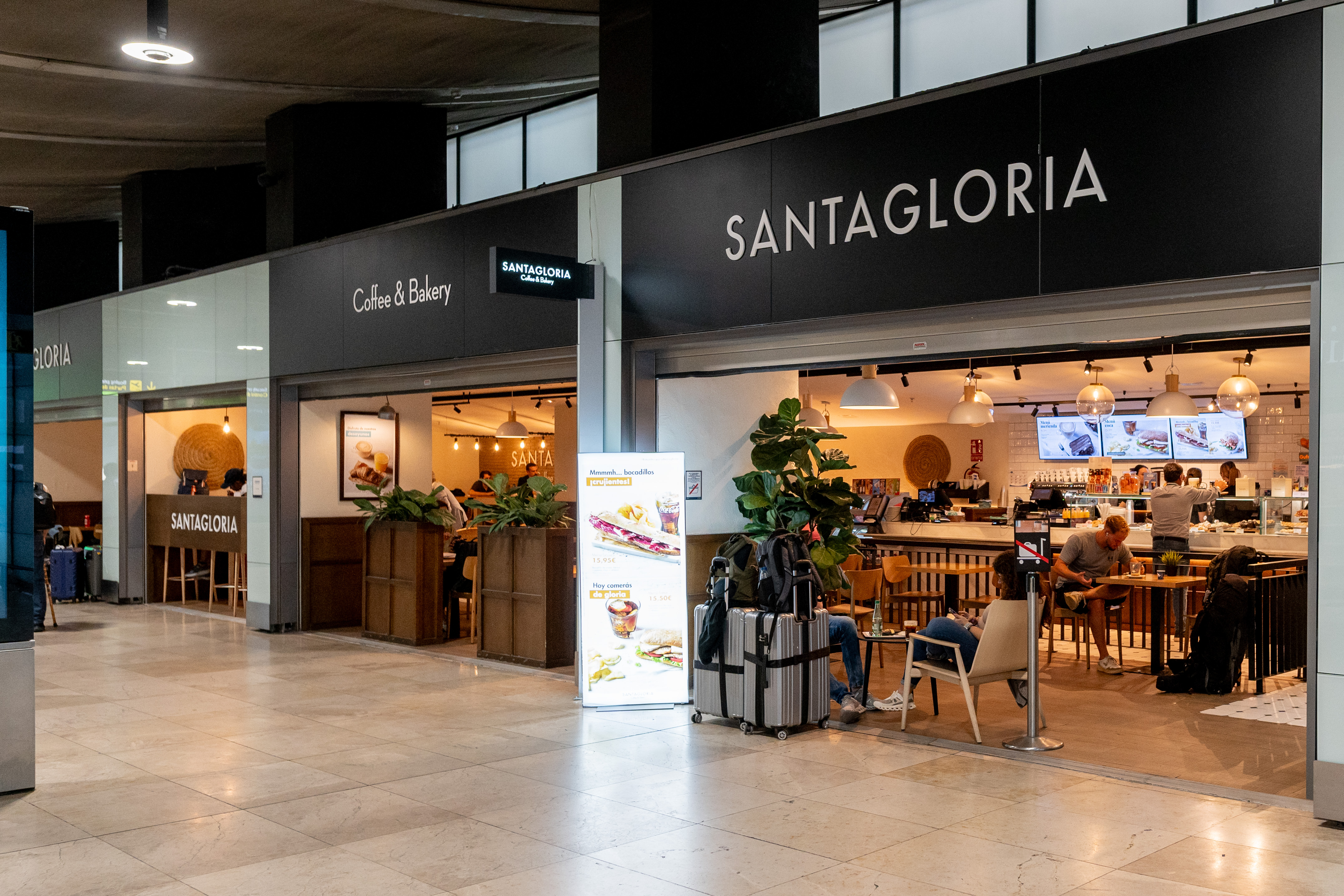 Foto 4 di SANTAGLORIA