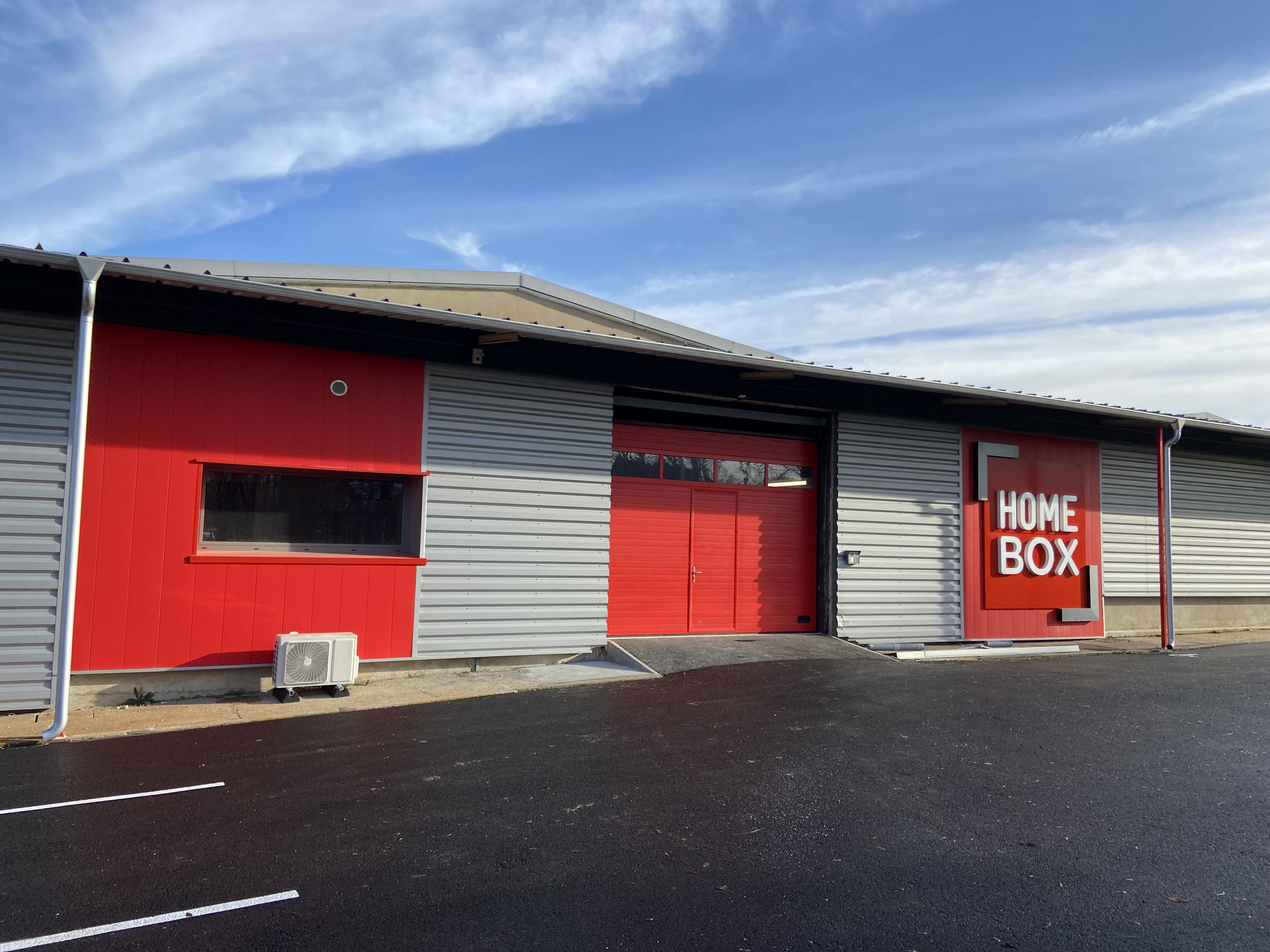 Foto 1 di HOMEBOX Bourges