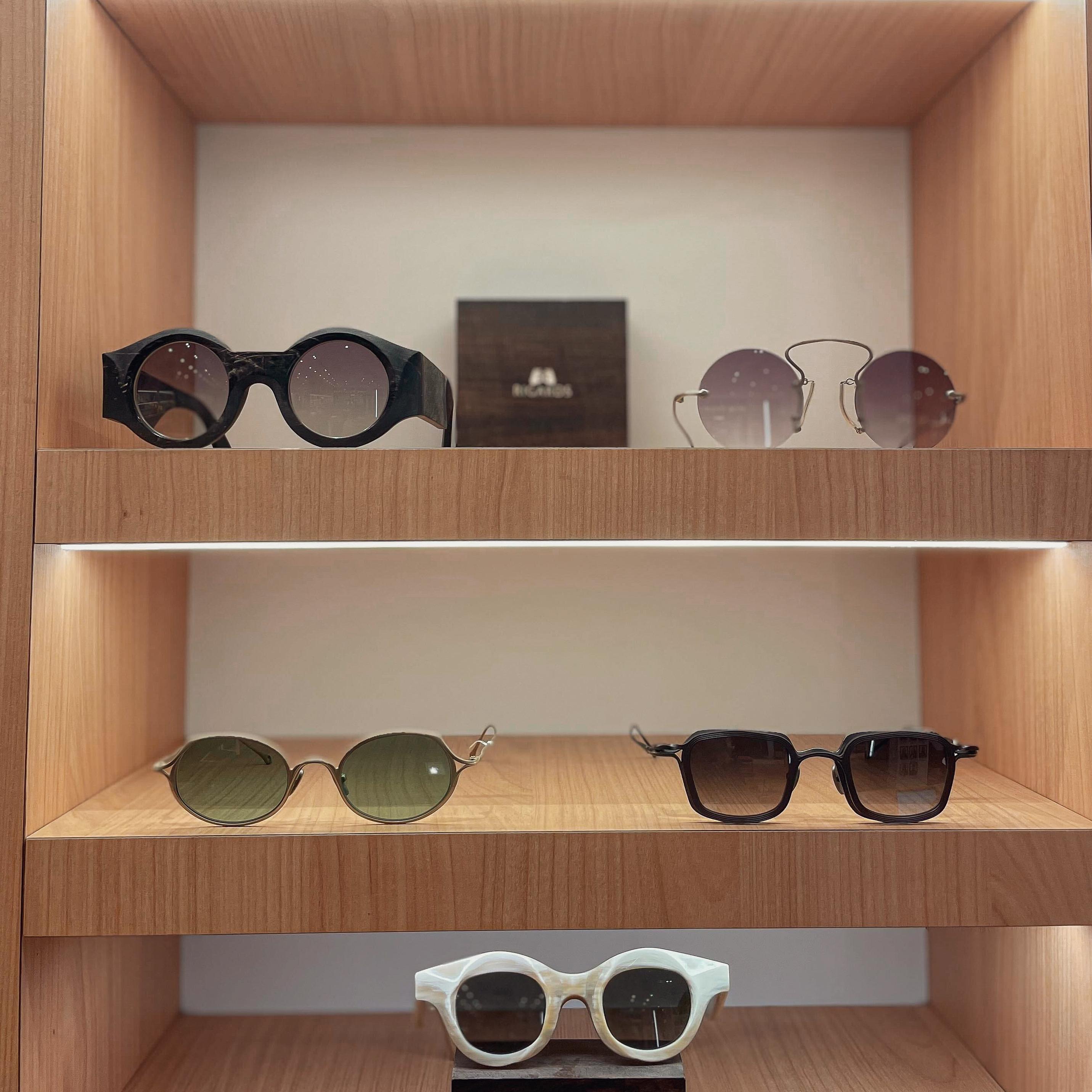 Foto 421 di Edgard Opticiens - Caen