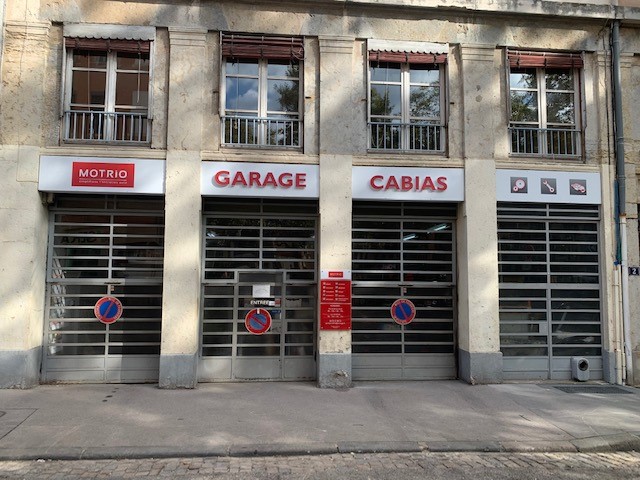 Foto 1 di GARAGE CABIAS