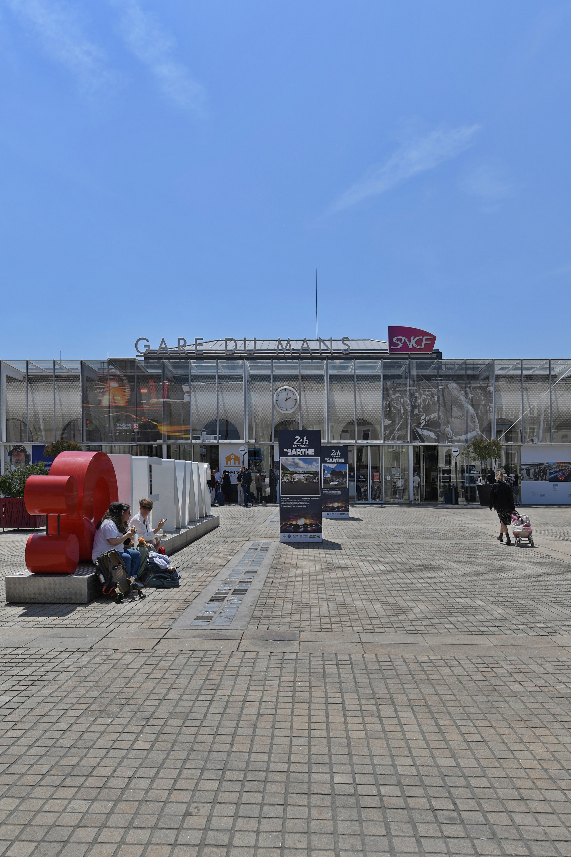Foto 1 di Le Mans