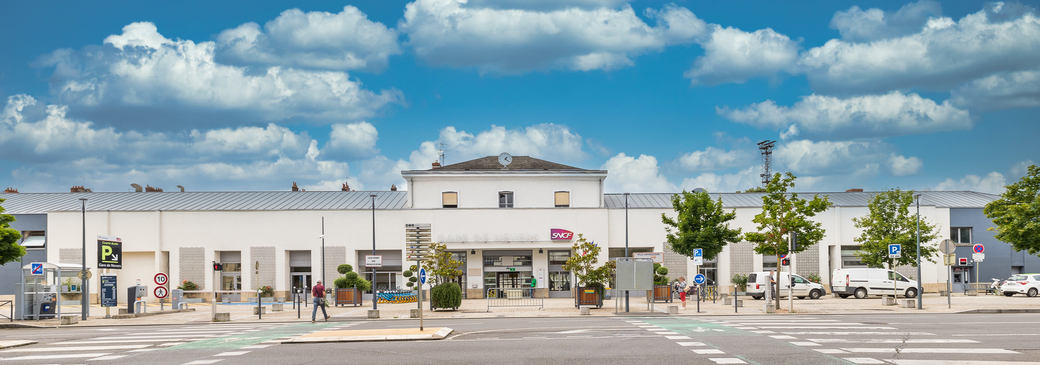 Foto 1 di Nevers