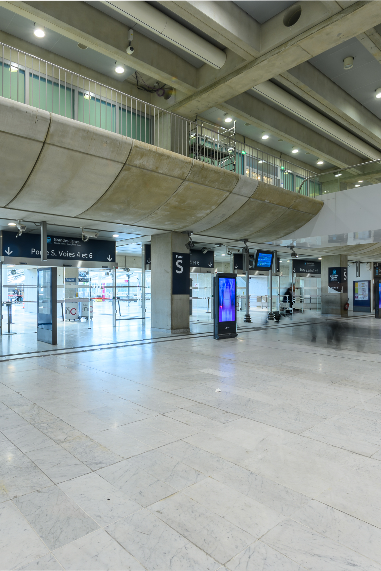 Aéroport Charles de Gaulle 2 TGV