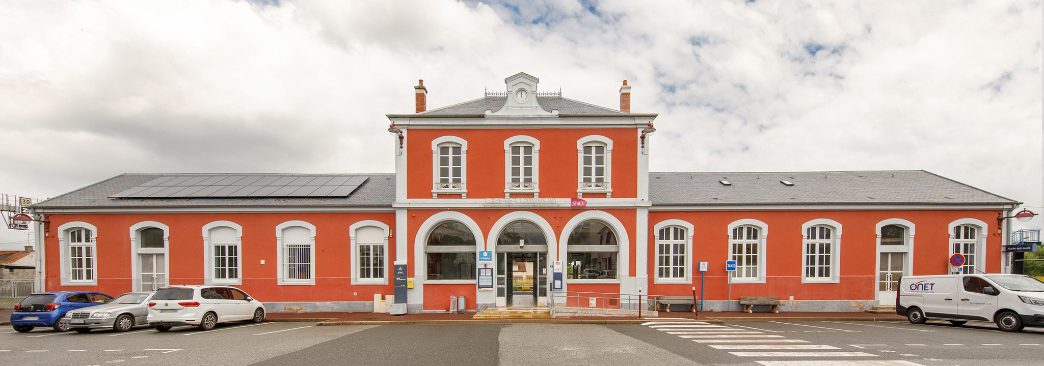 Foto 1 di Gare de Commentry SNCF