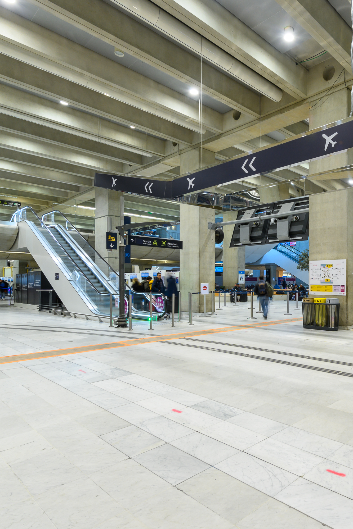 Aéroport Charles de Gaulle 2 TGV
