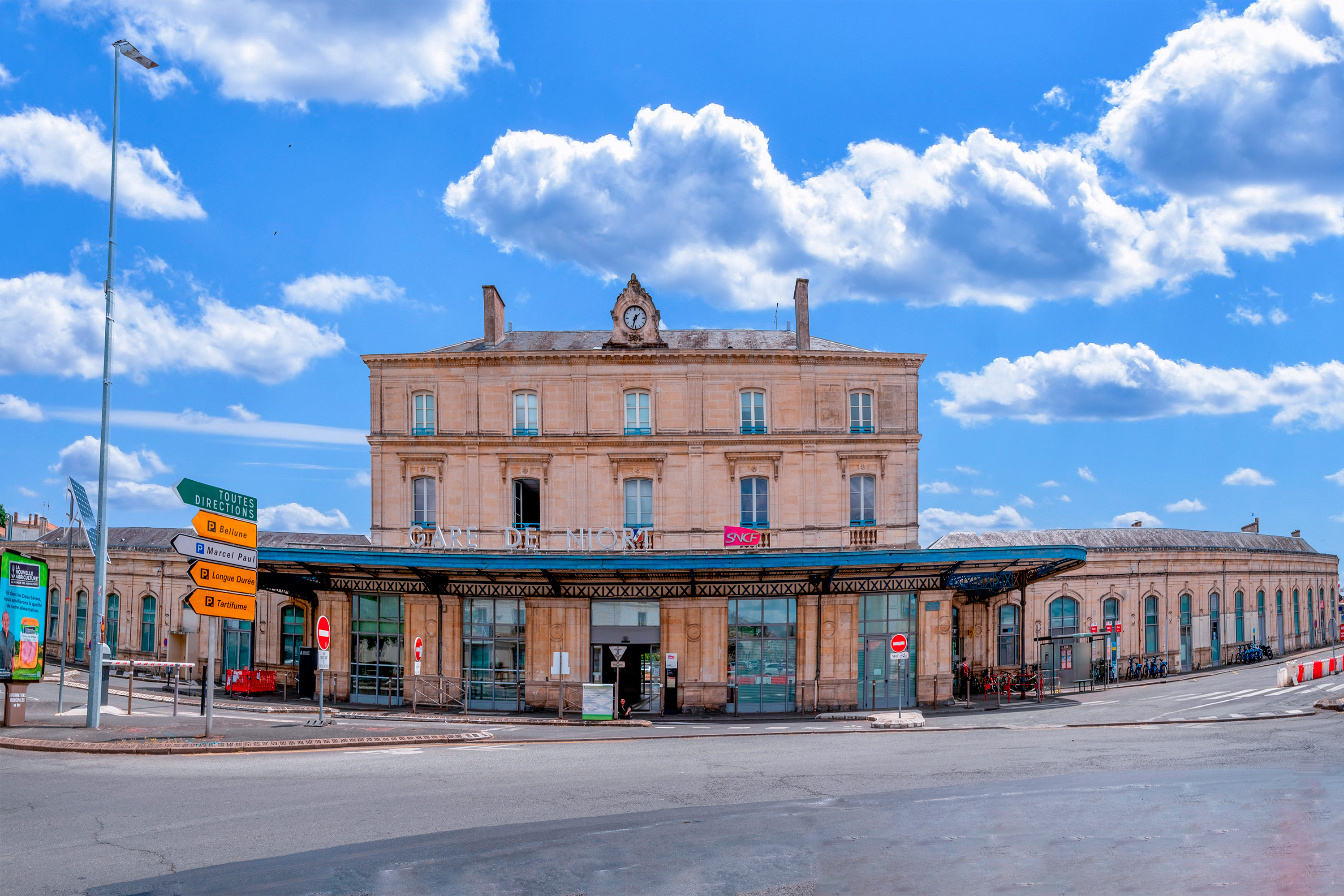 Foto 3 di Niort