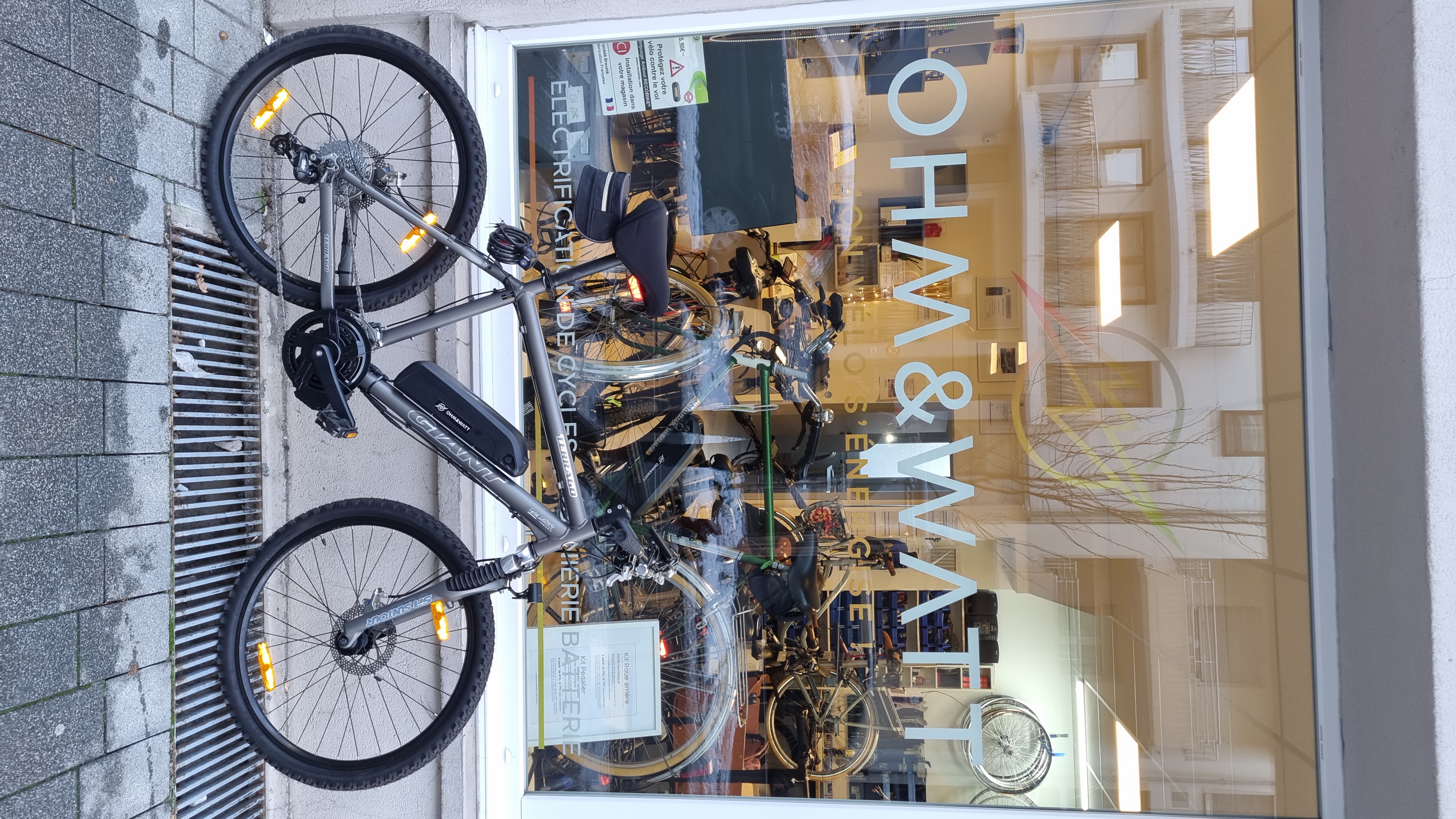 Foto 37 di Ohm & Watt - Vélo électrique