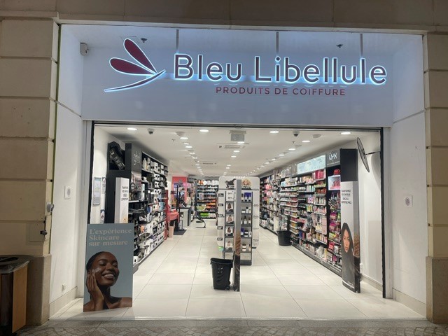 Foto 1 di Bleu Libellule Montesson