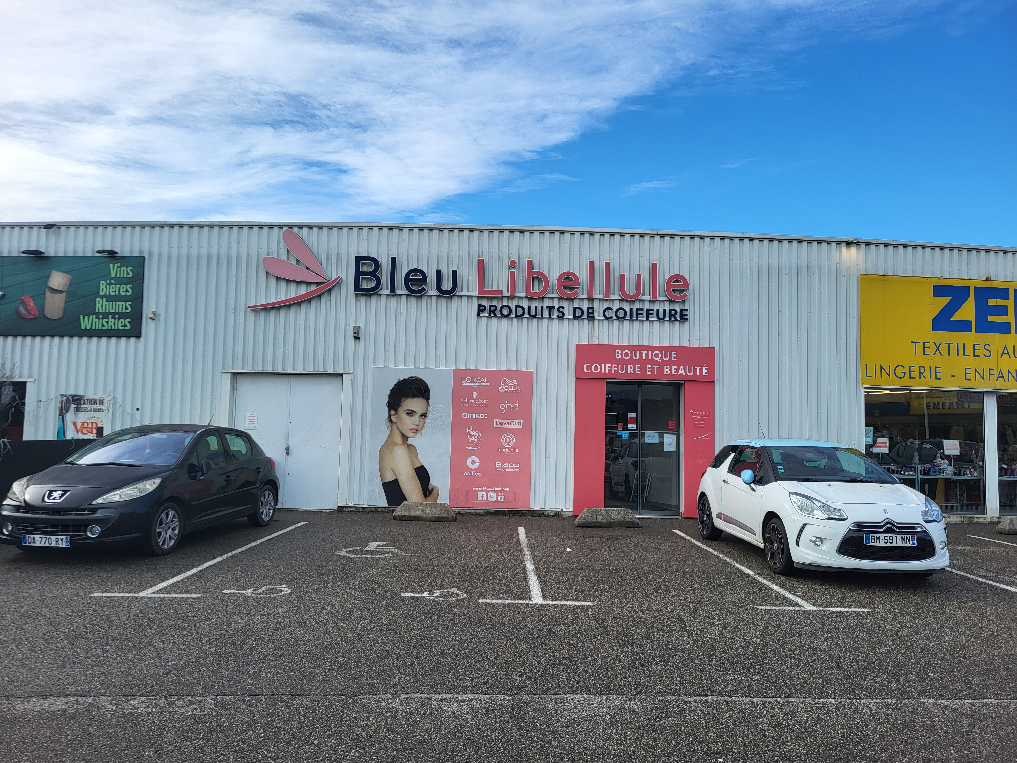 Foto 1 di Bleu Libellule Aubenas