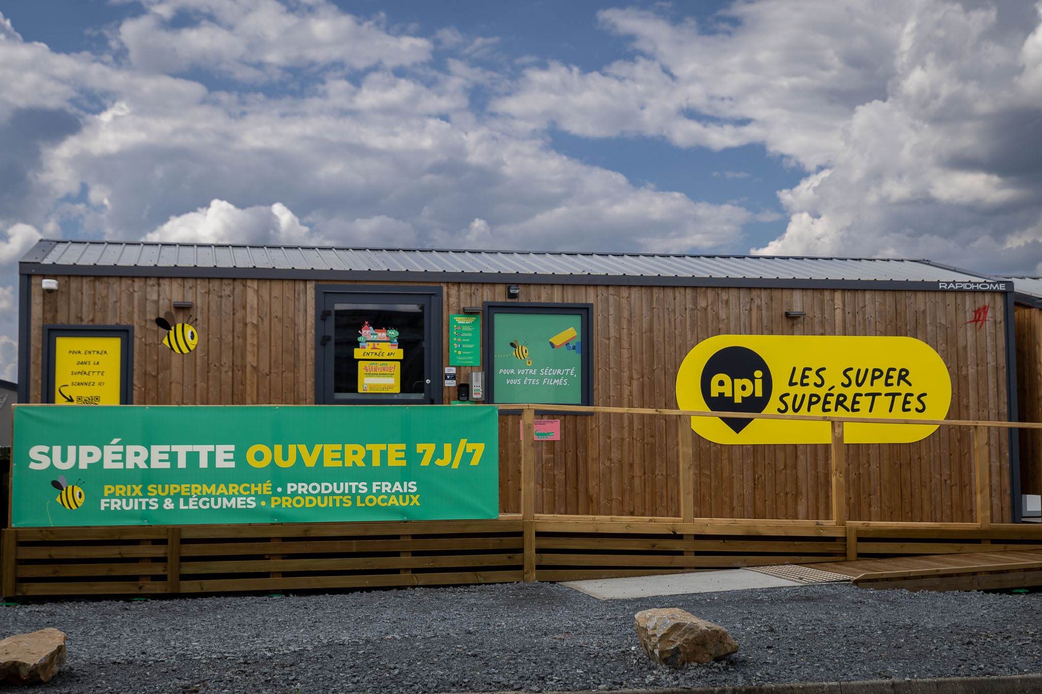 Foto 1 di Api - Super supérette de Forges