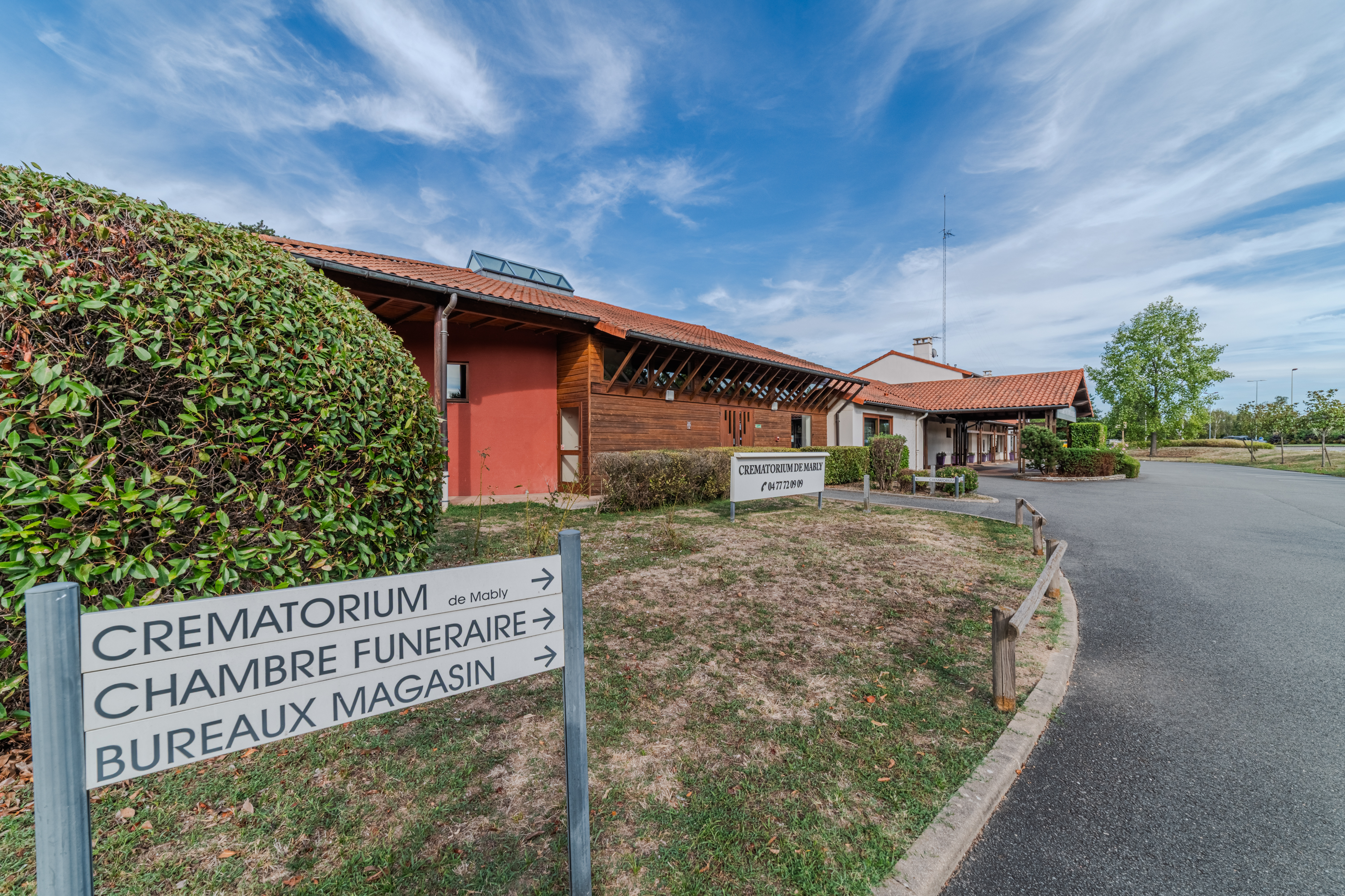 Foto 4 di Crématorium de Mably