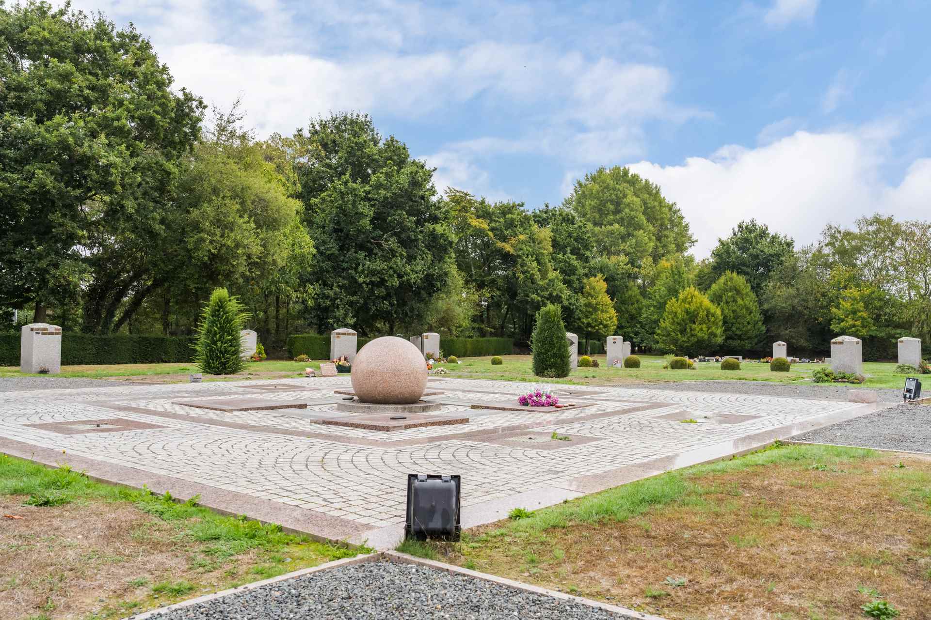 Foto 4 di Crématorium de Bégard