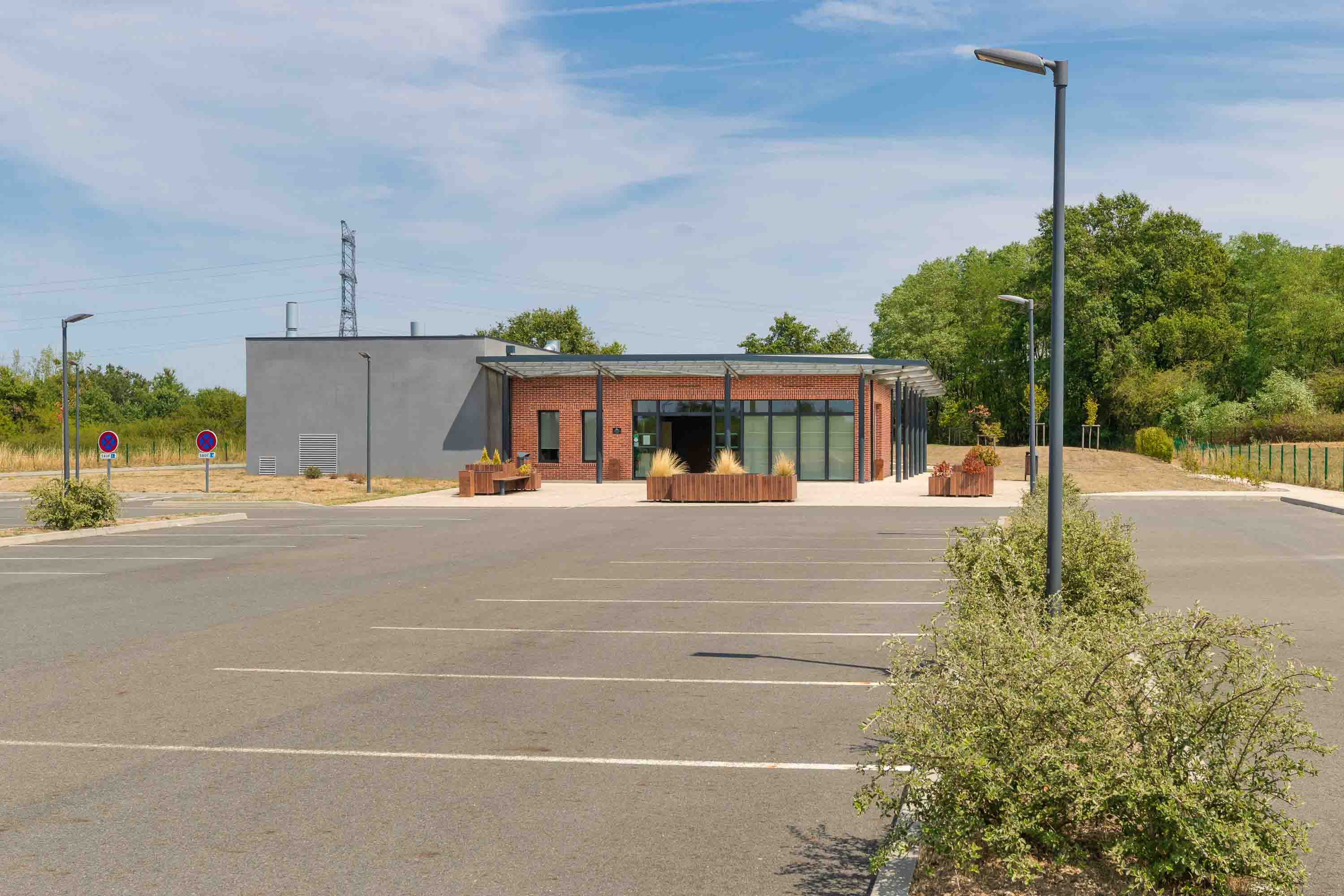 Foto 7 di Crématorium de Gien