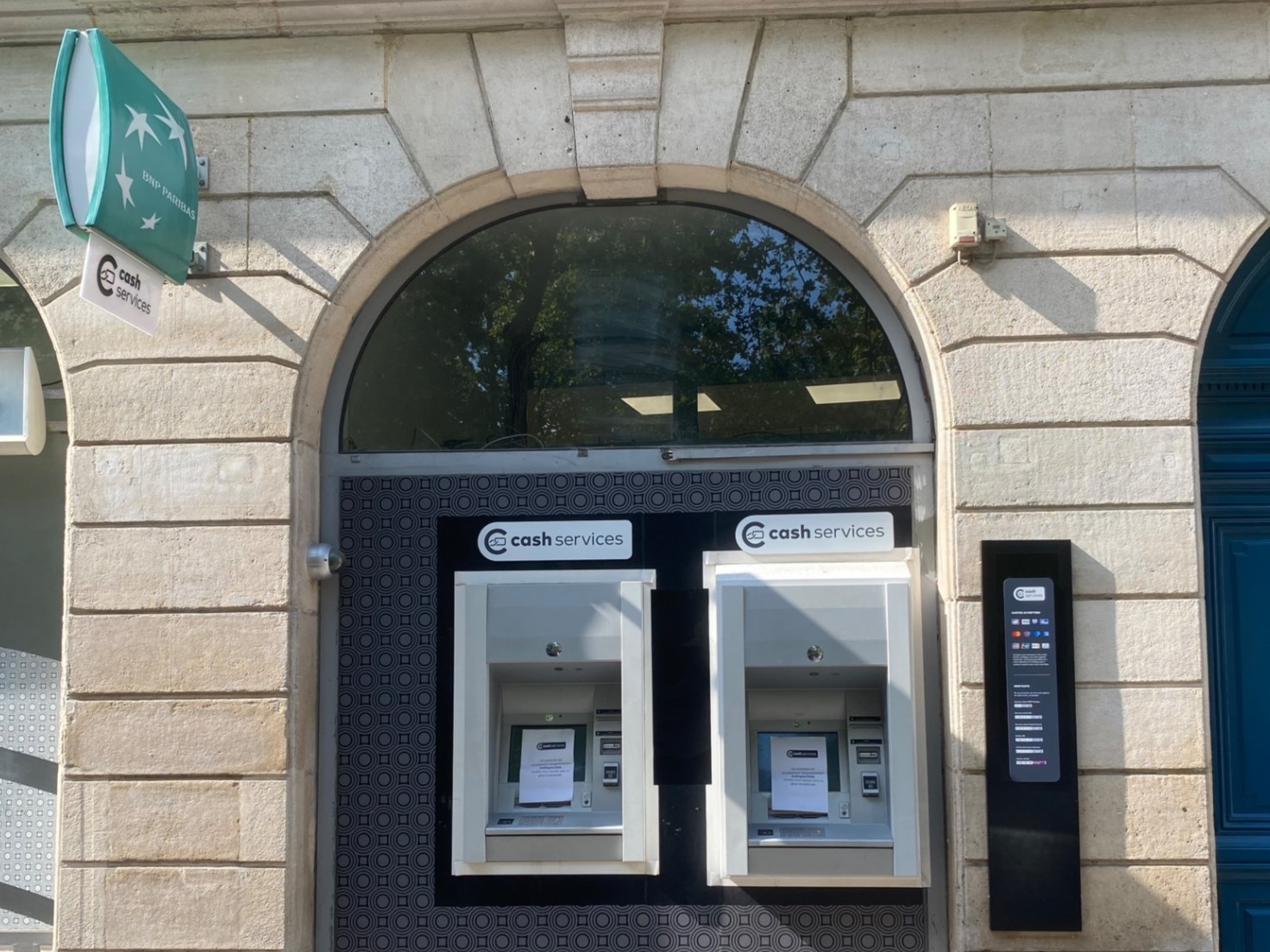 Foto 2 de Cash Services