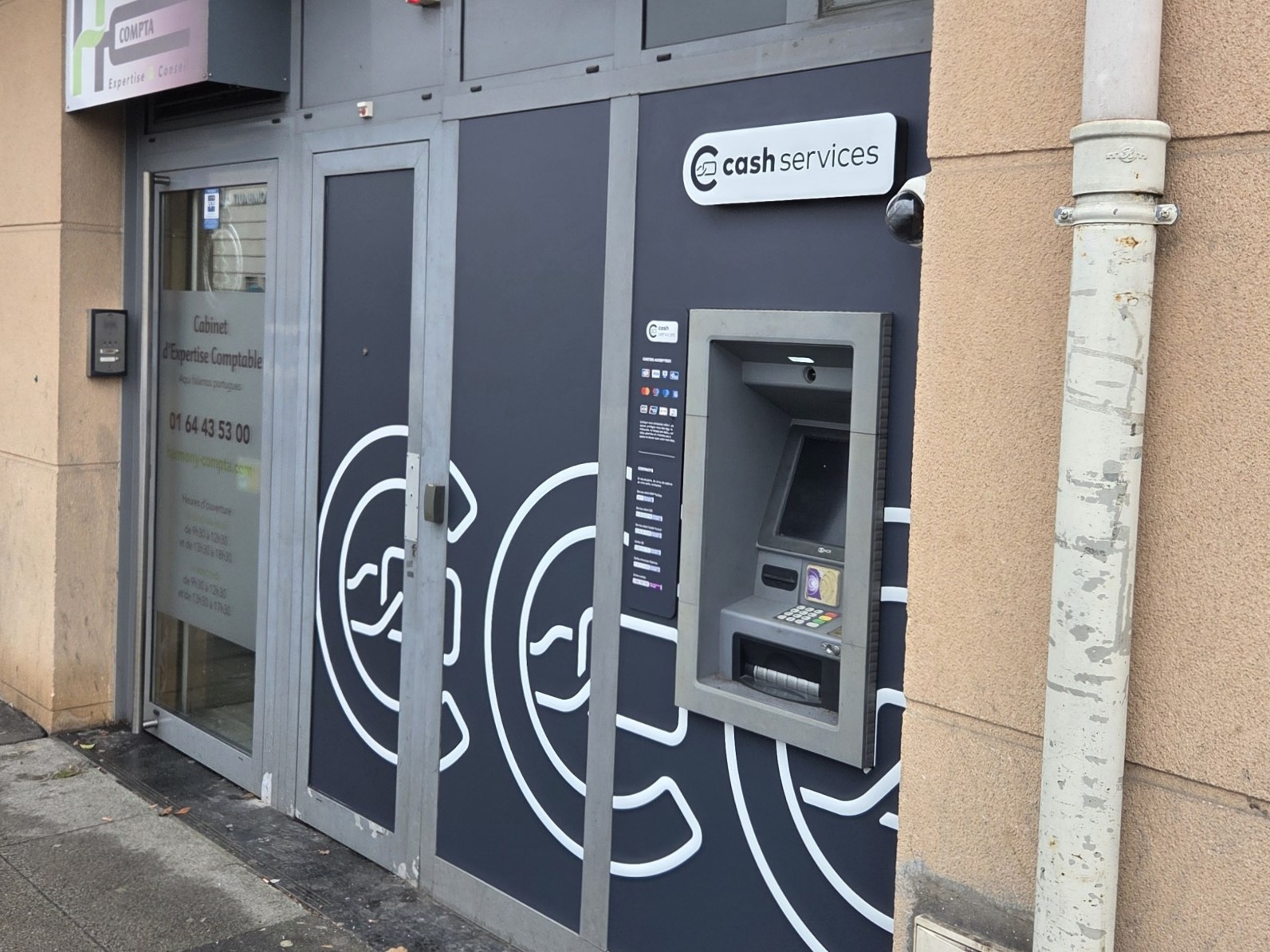 Foto 2 di Cash Services