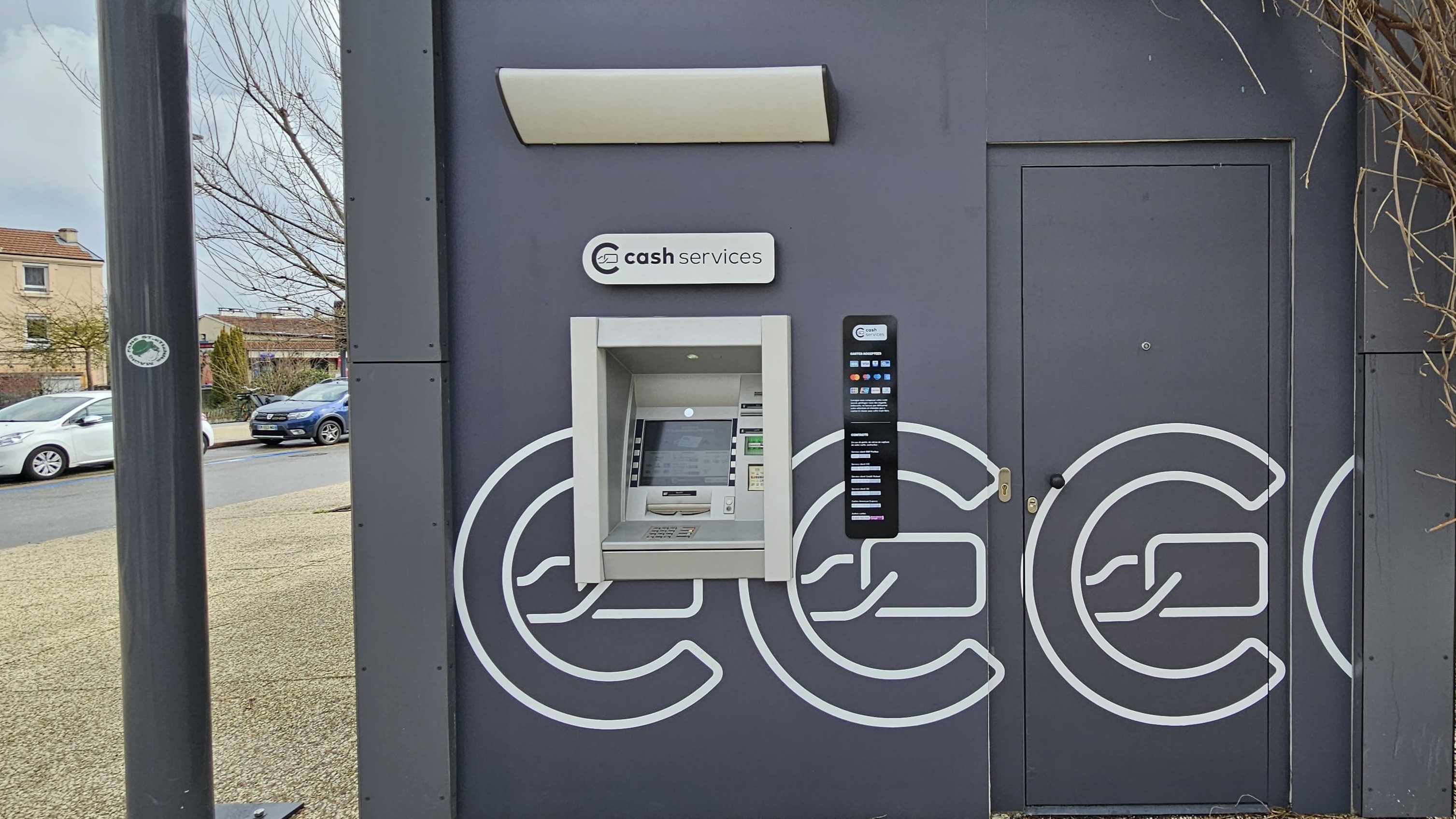 Foto 2 di Cash Services