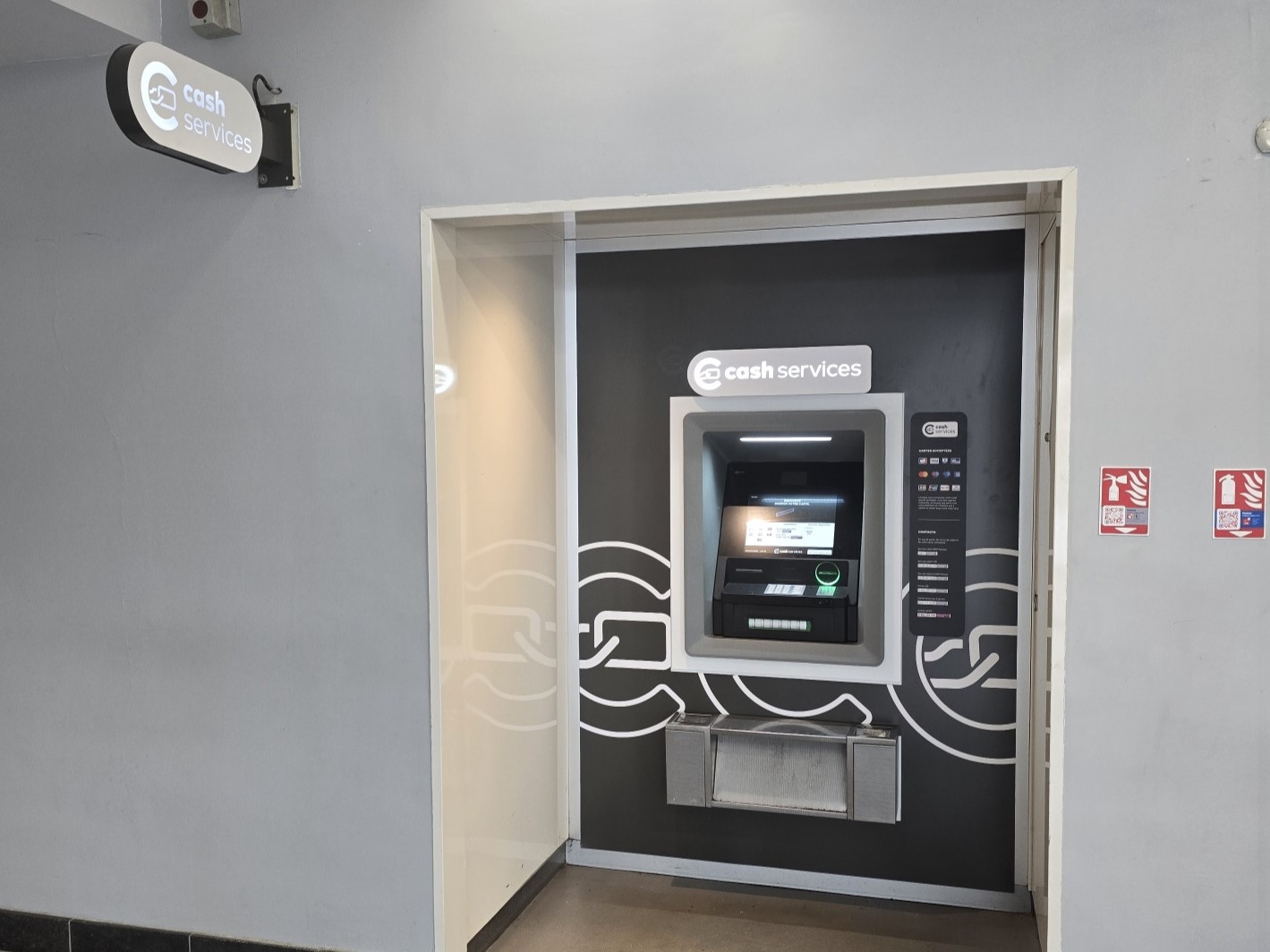 Foto 2 di Cash Services
