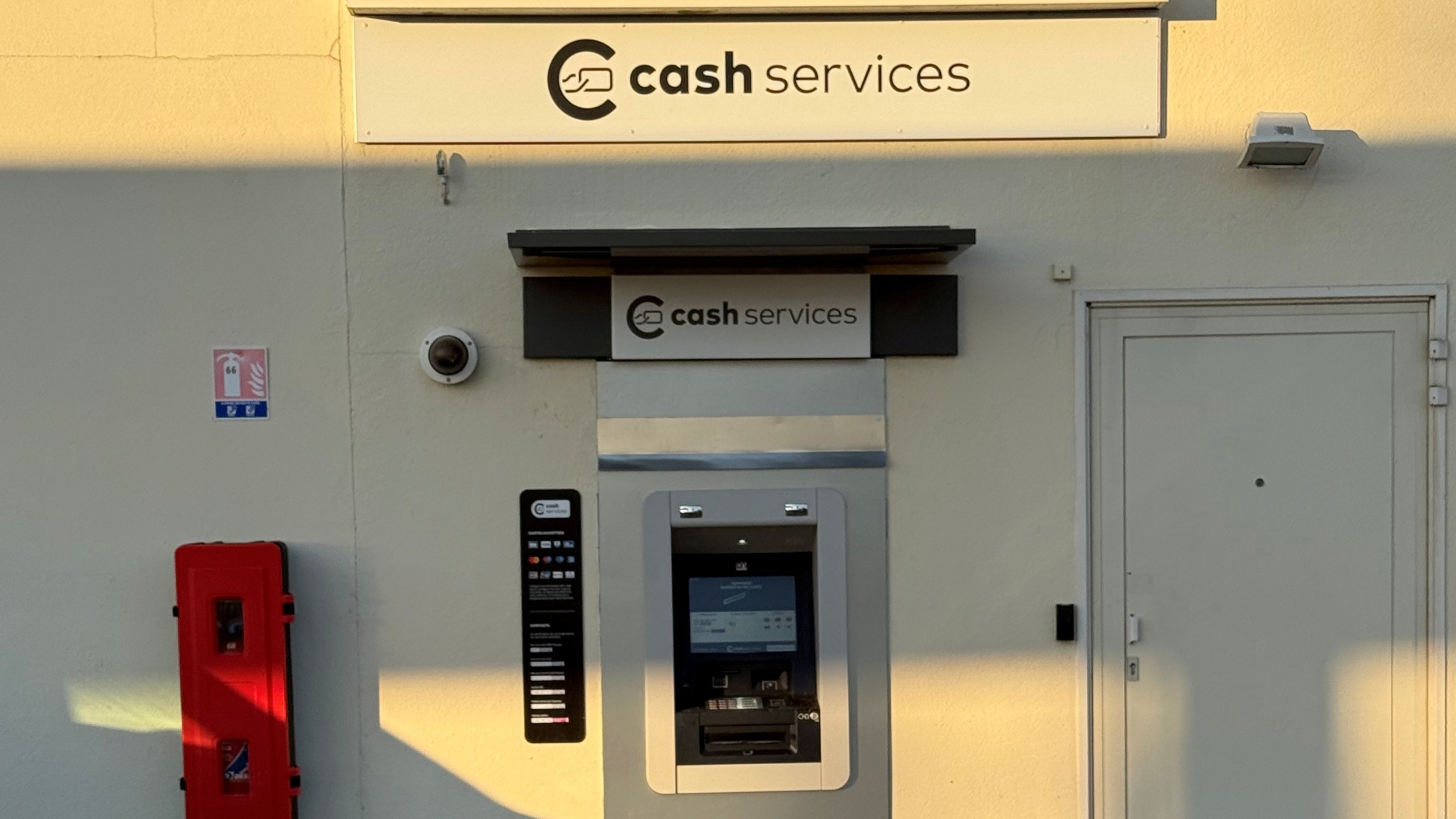 Foto 2 di Cash Services