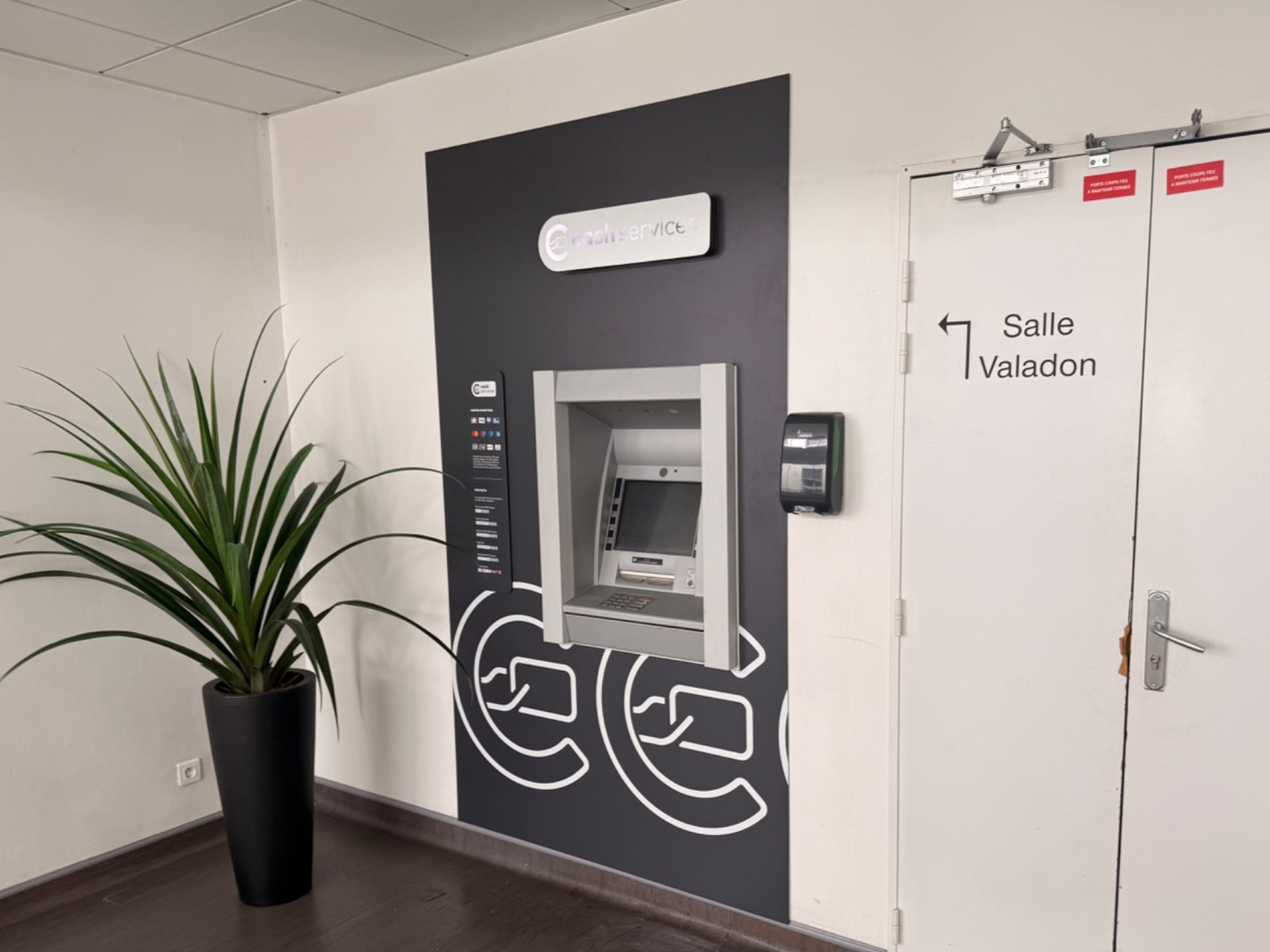 Foto 2 di Cash Services