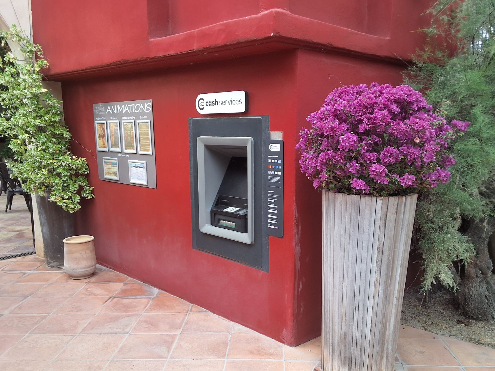 Foto 2 di Cash Services