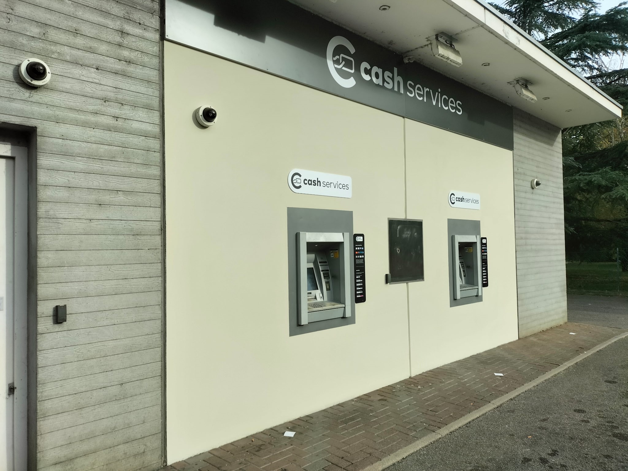 Foto 2 di Cash Services