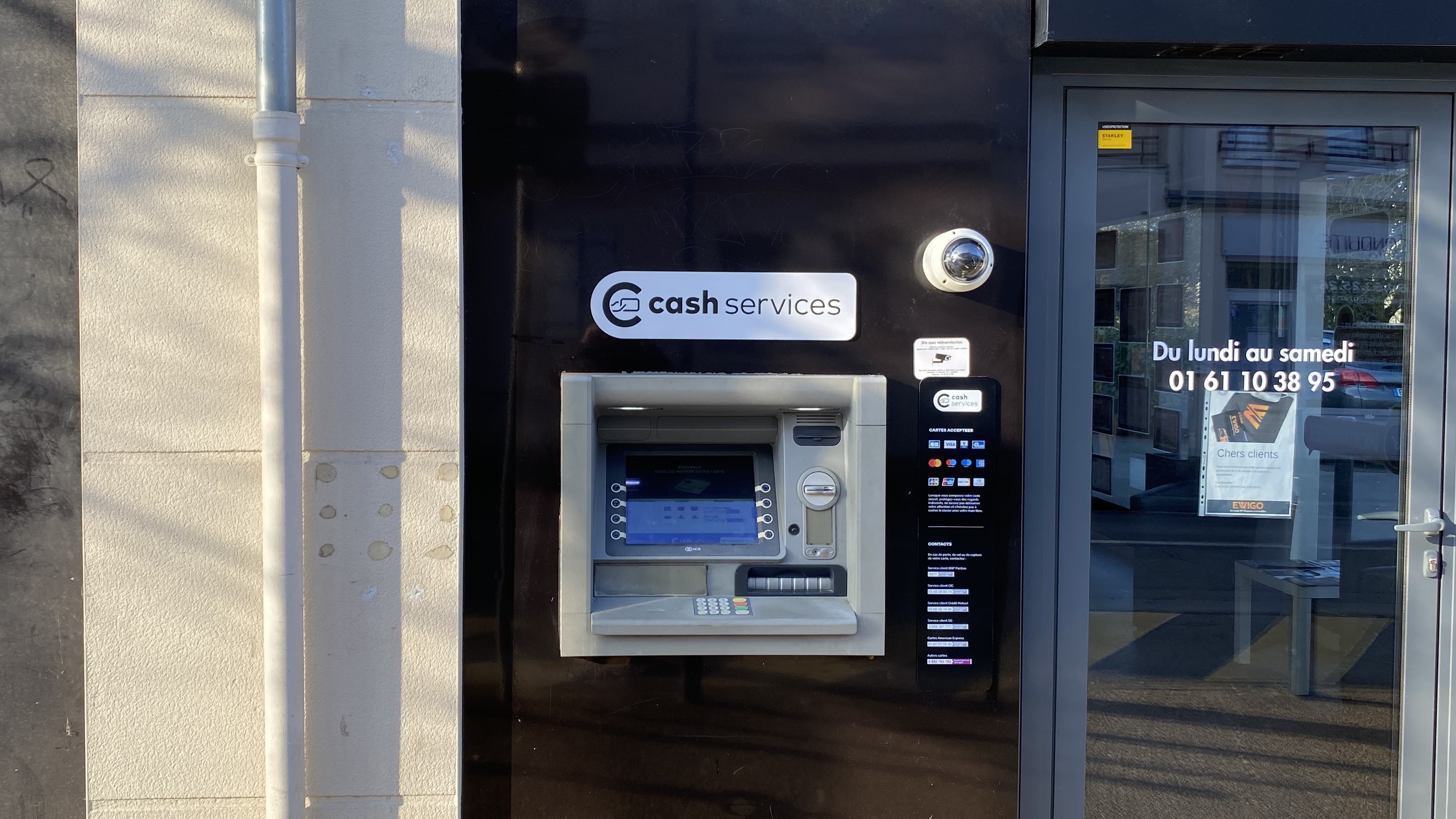 Foto 2 di Cash Services
