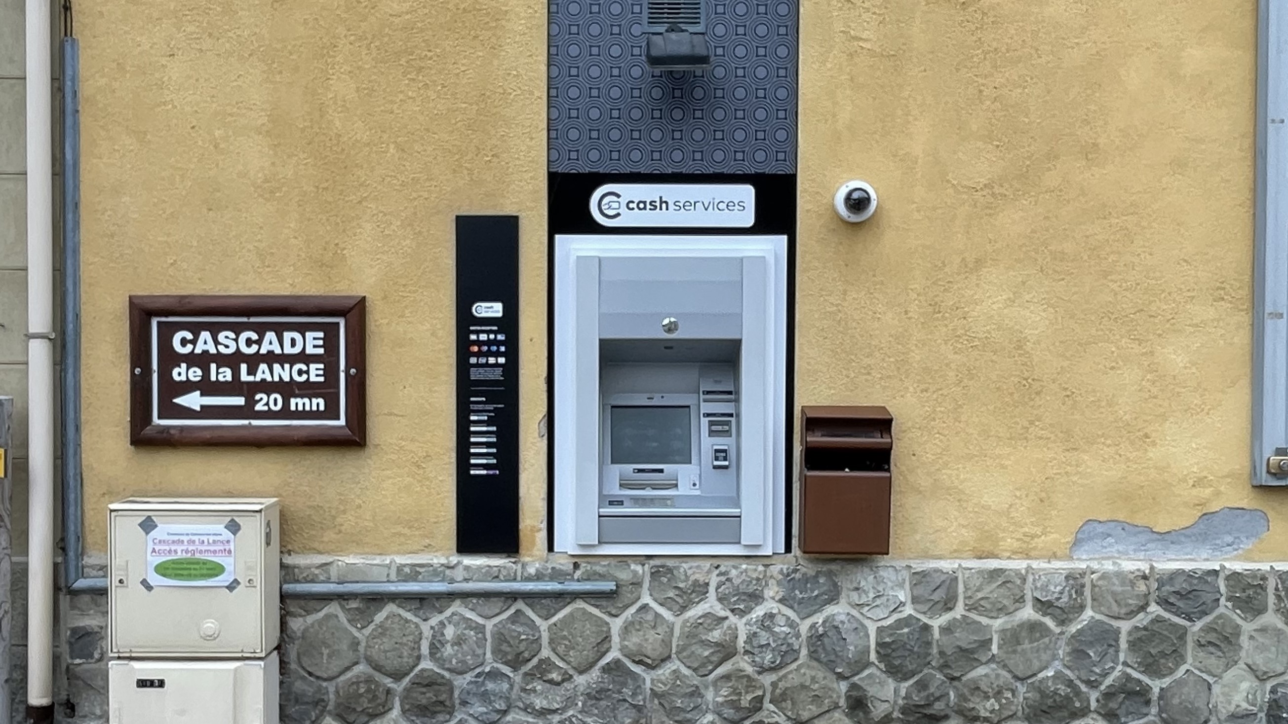 Foto 2 di Cash Services